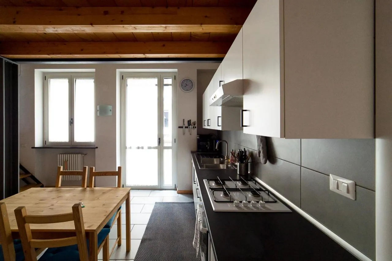 Kitchen or kitchenette in Hbhall Residenze Darsena