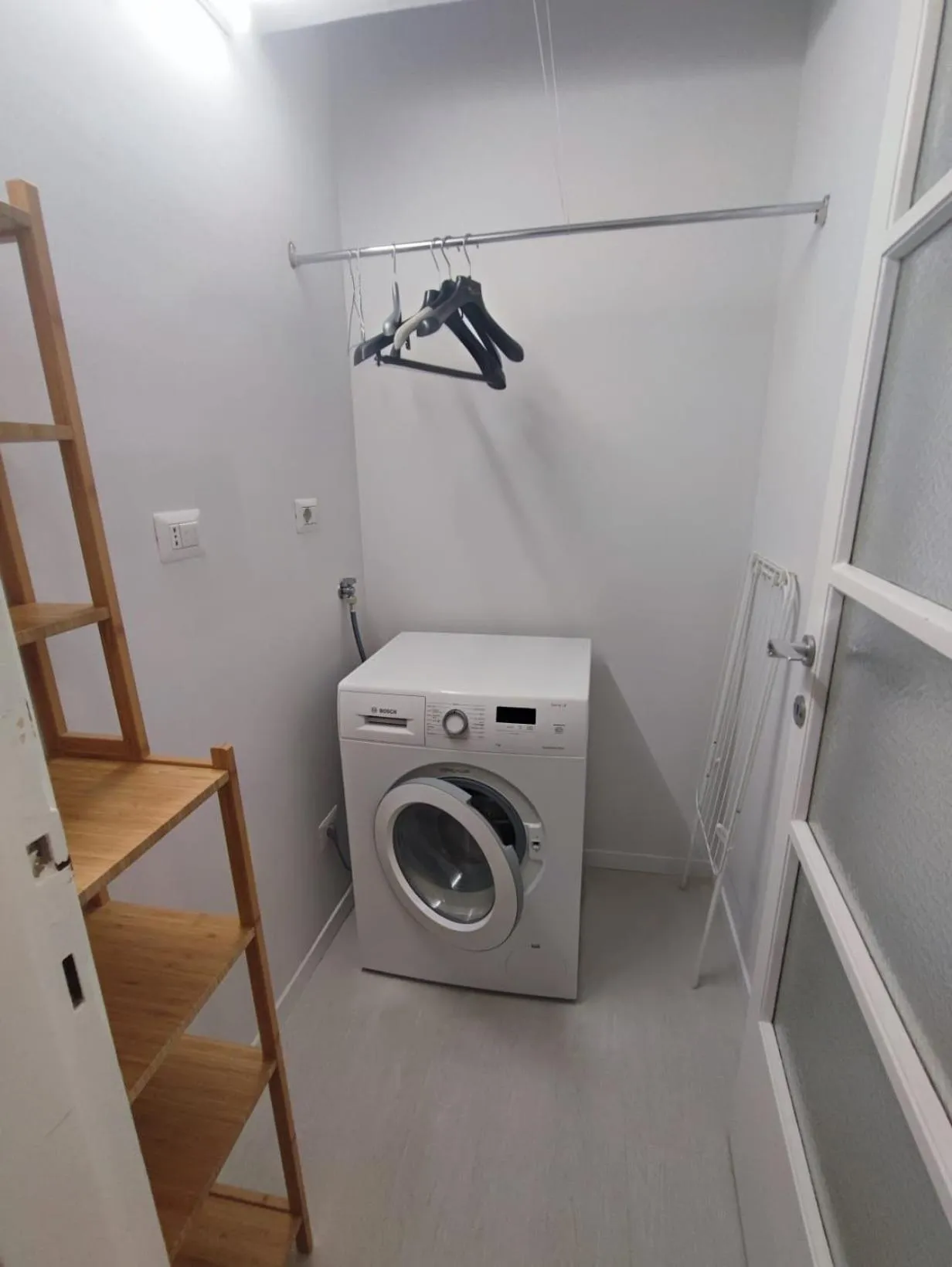 washing machine in Hbhall Residenze Darsena