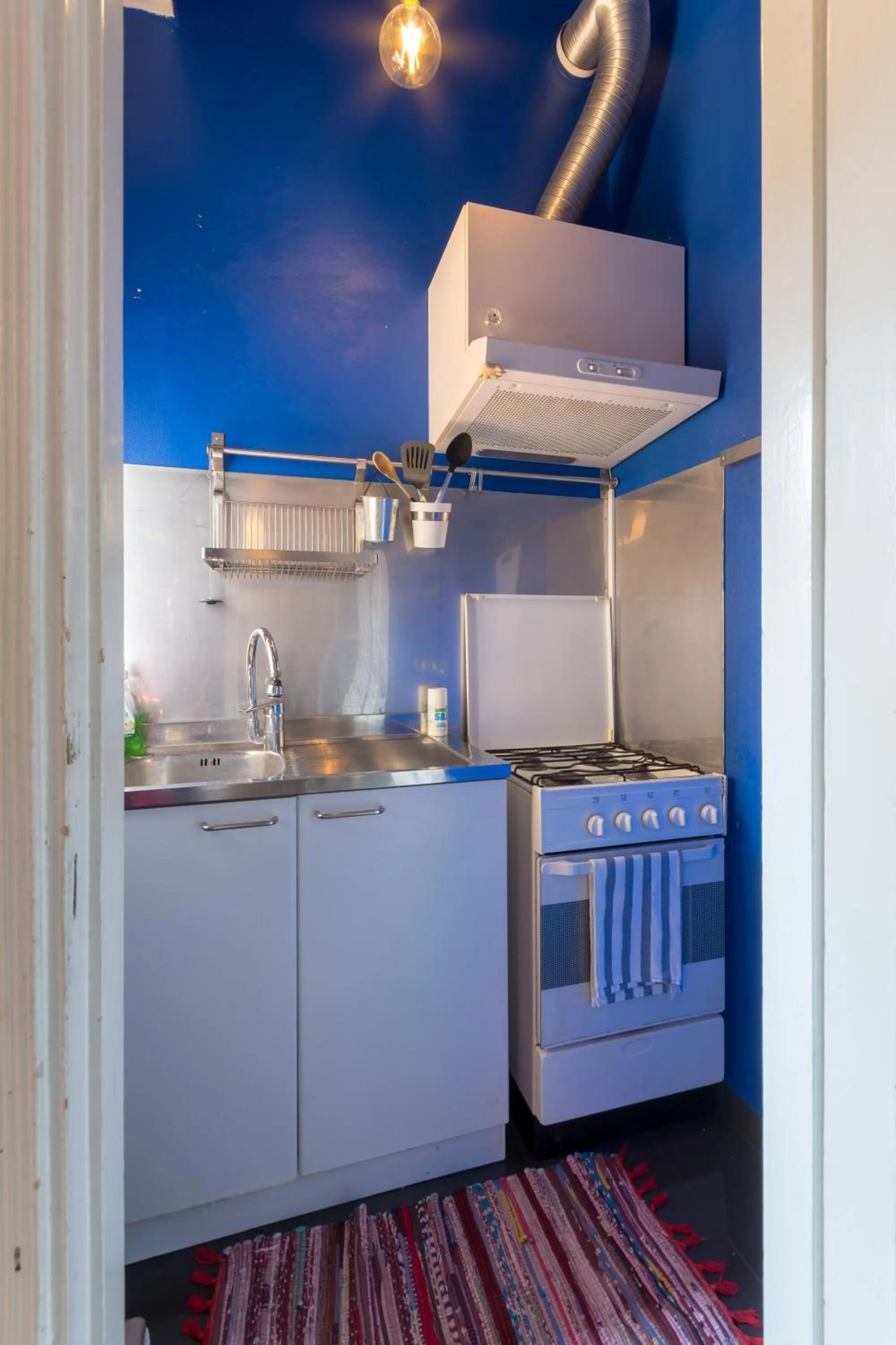 Kitchen or kitchenette in Hbhall Residenze Darsena