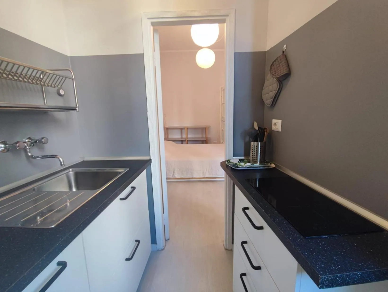 Kitchen or kitchenette in Hbhall Residenze Darsena