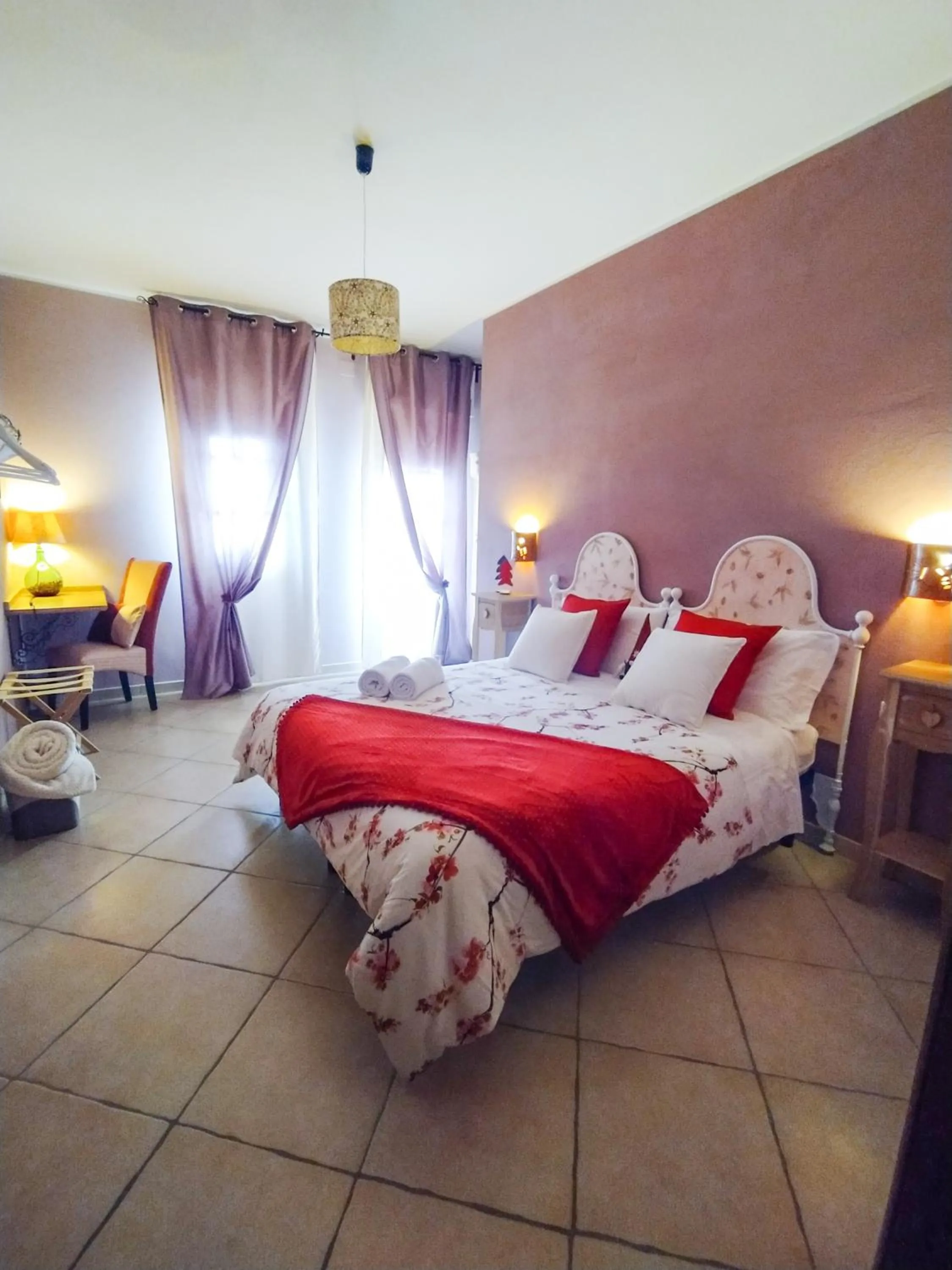 Bed in Il Sentiero B&Bìo