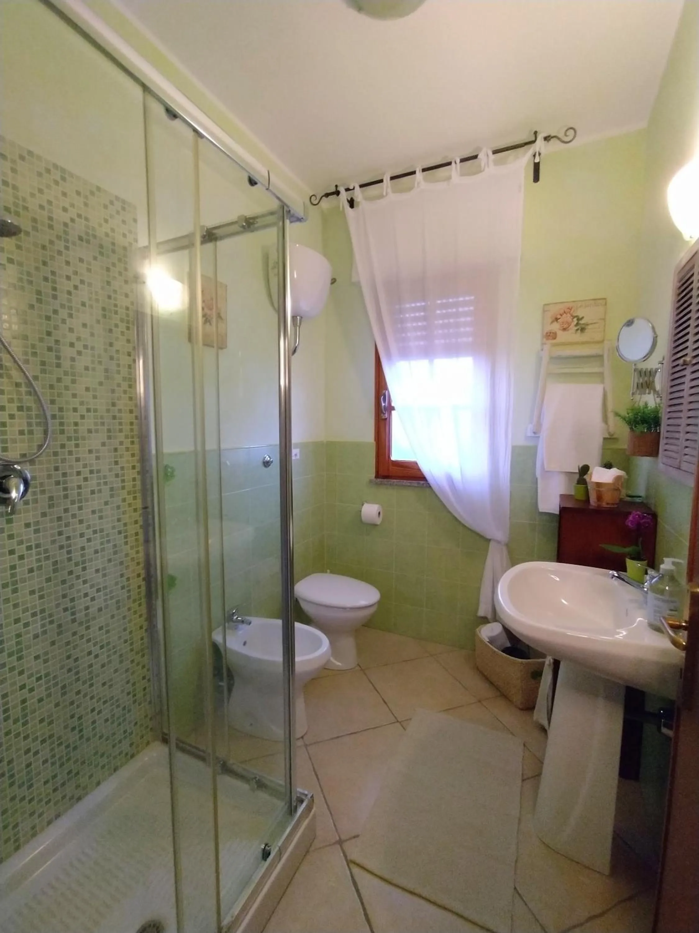 Bathroom in Il Sentiero B&Bìo