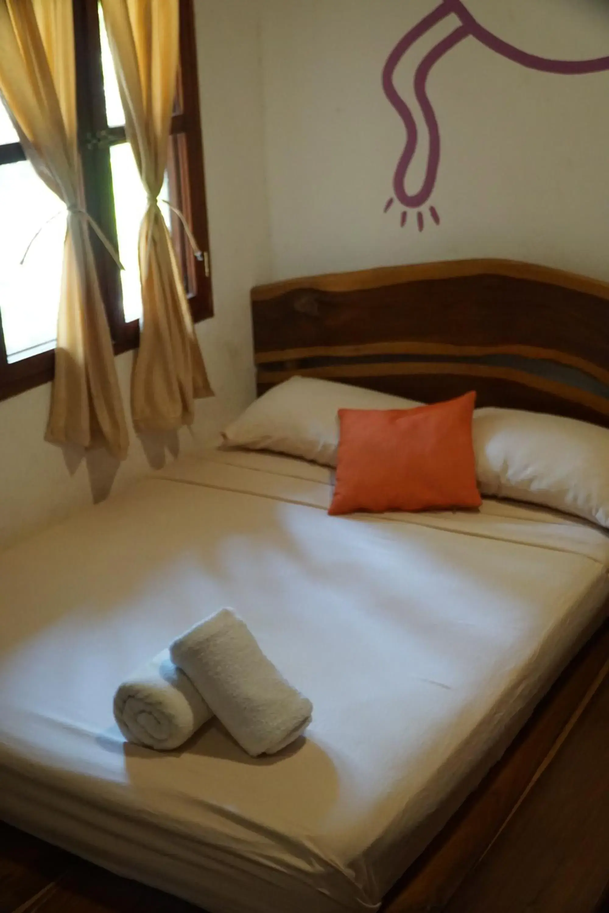 Bed in 4-Bed Mixed Dormitory Room in Cueva Nica Bed in 4-Bed Mixed Dormitory Room in Cueva Nica