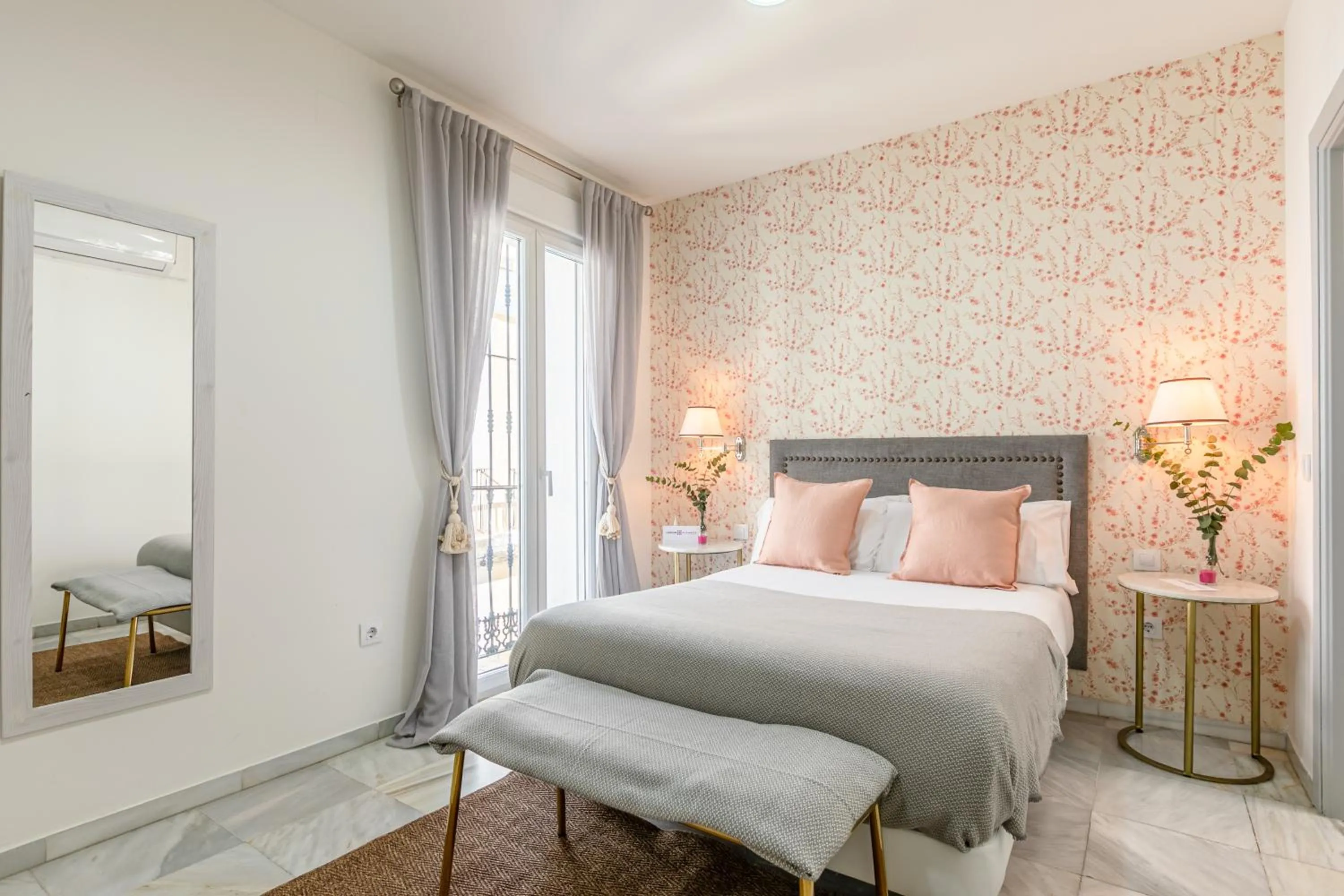 Bedroom, Bed in nüa alameda