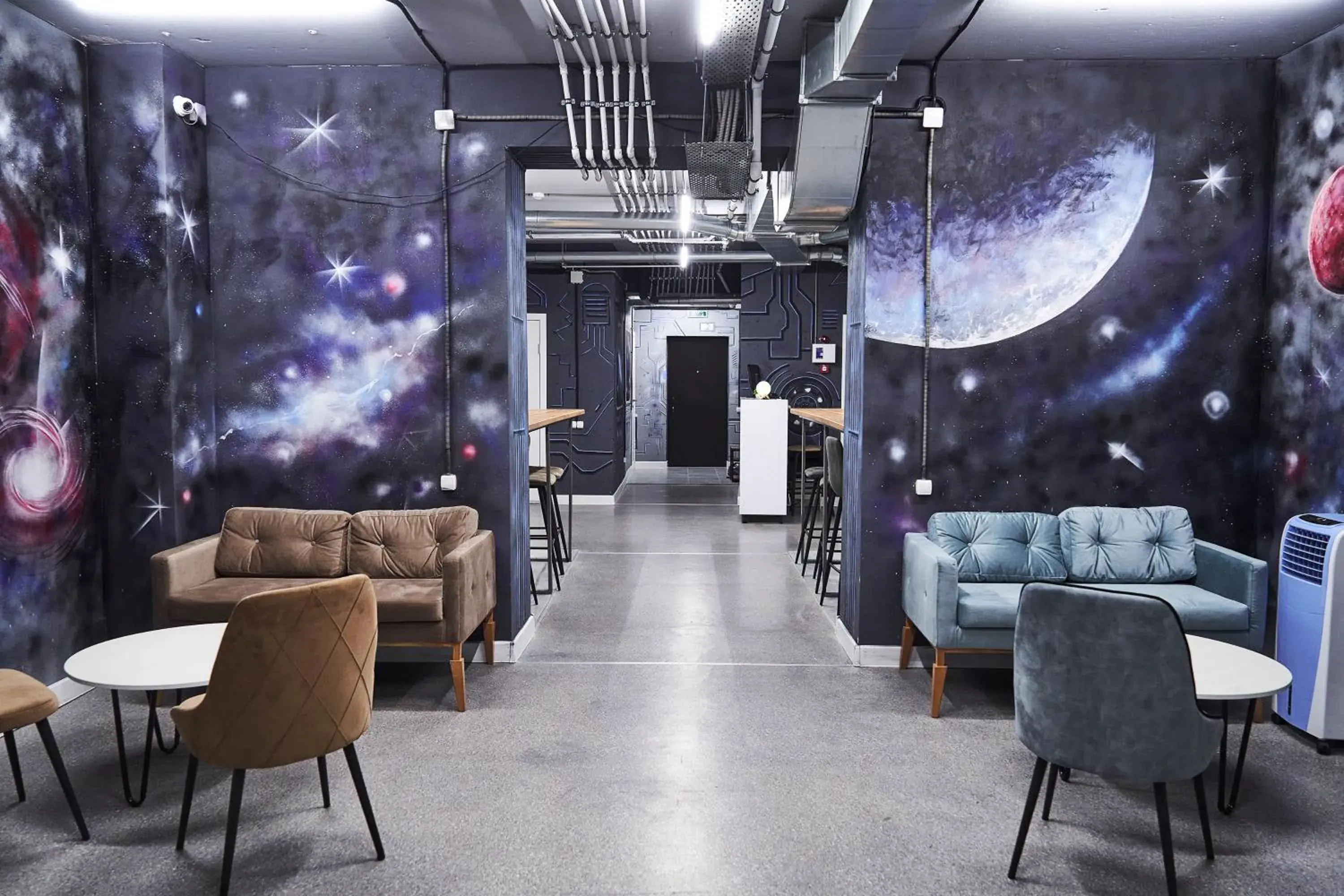 Bunk Bed in Mixed Dormitory Room in Gagarin Capsule Hotel Bunk Bed in Mixed Dormitory Room in Gagarin Capsule Hotel