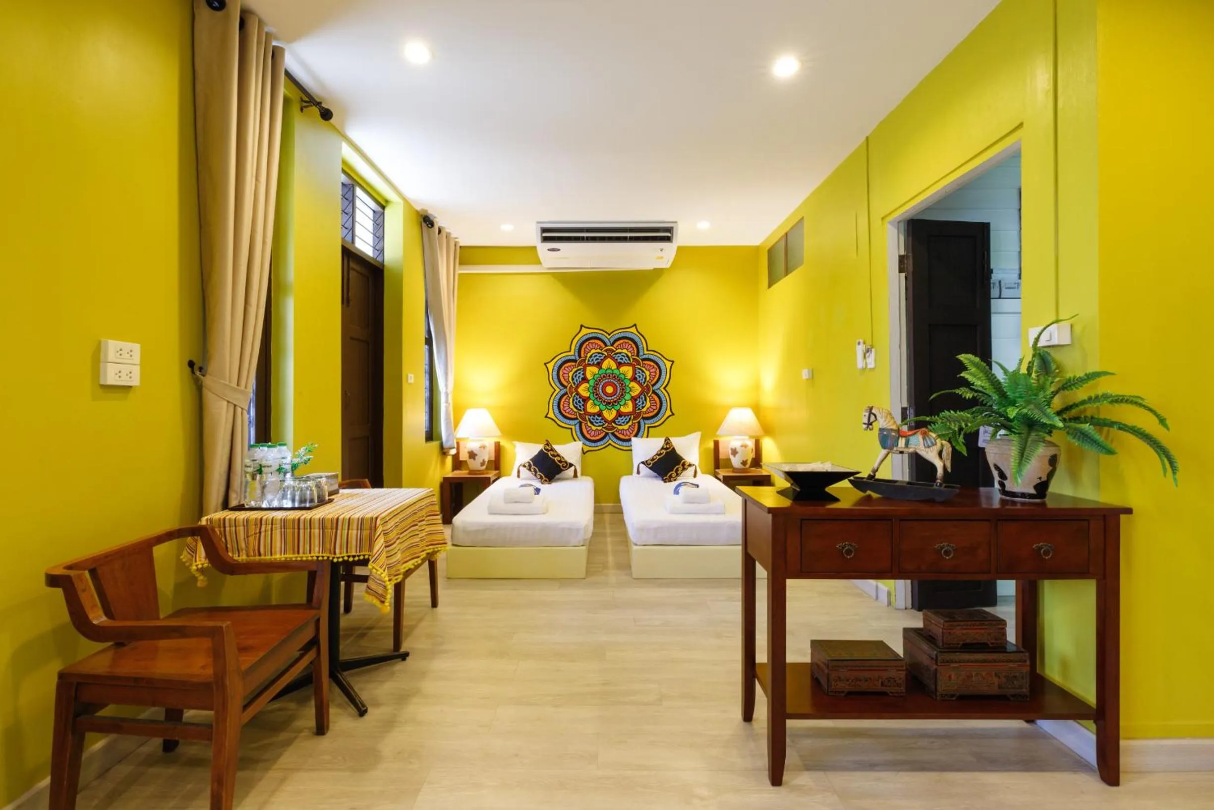 Bedroom, Bed in ILILI House