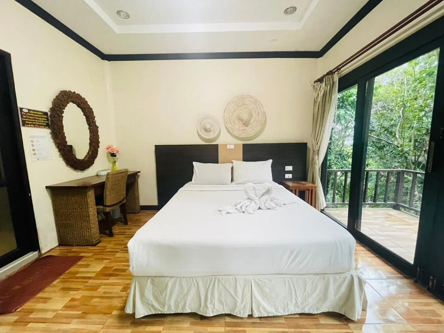 Bed in สงขลาคีรี รีสอร์ท SongkhlaKeeree Resort