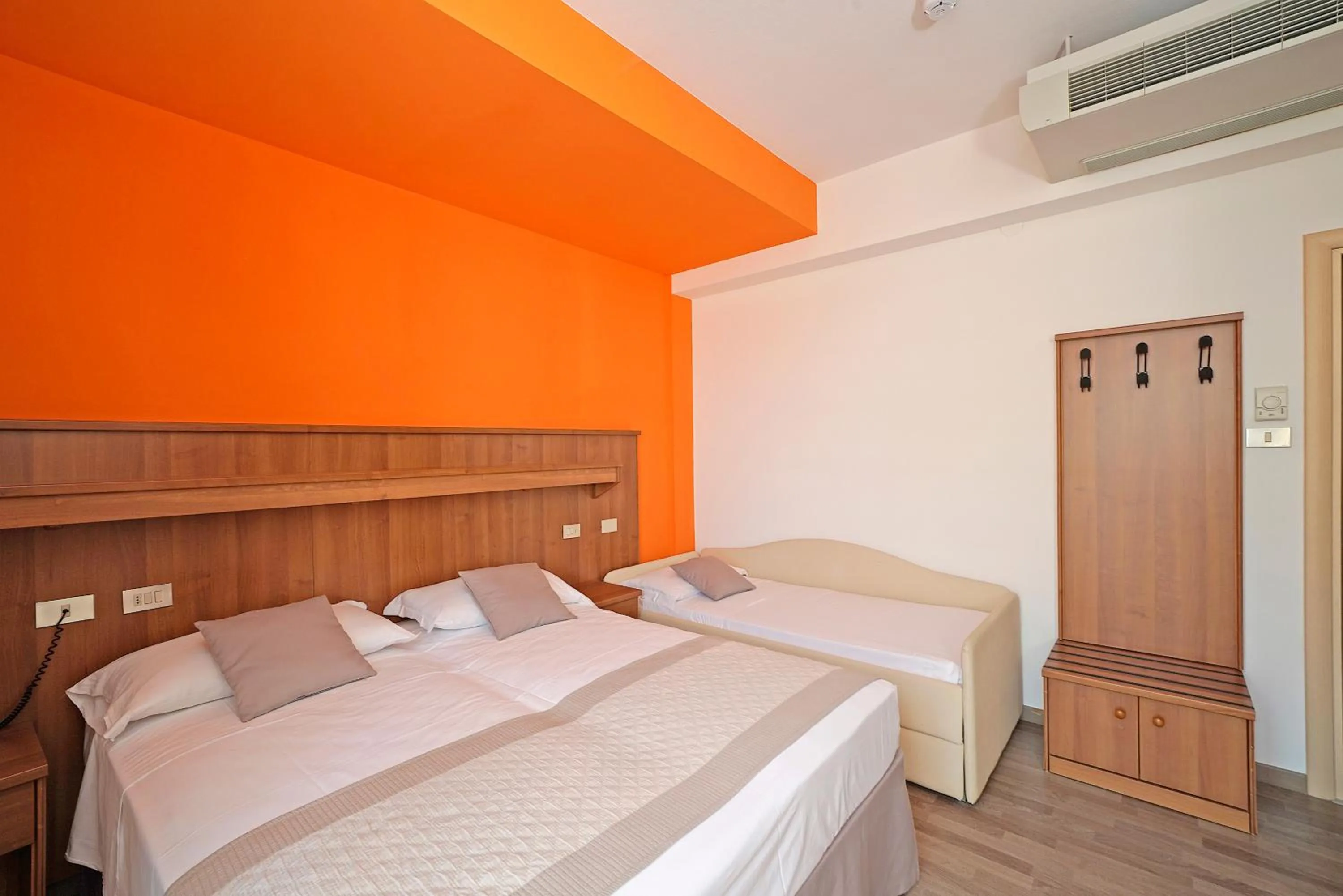 Bed in Hotel Strand a frontemare