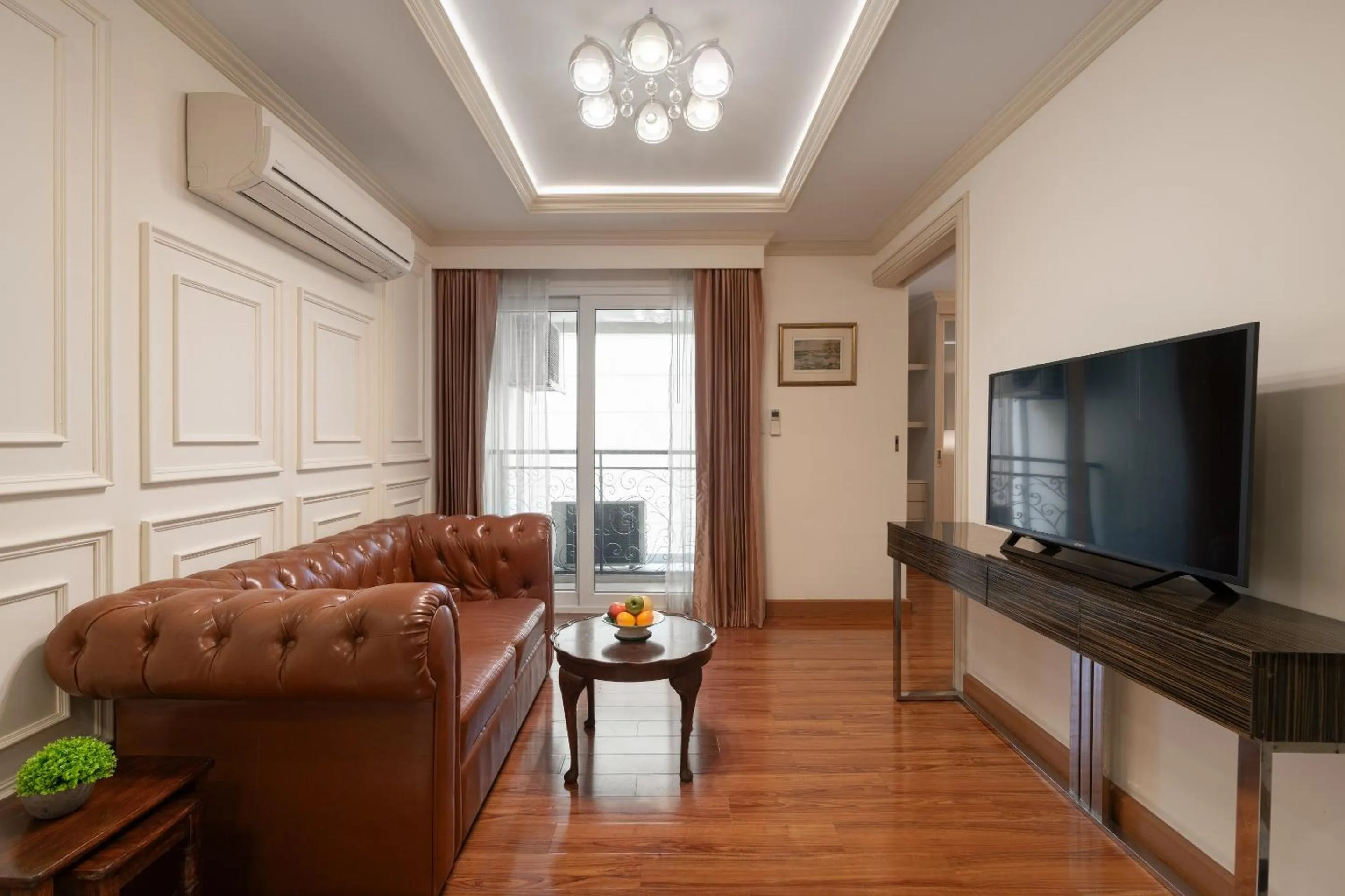 TV and multimedia in Syama Hana Executive Apartments Thonglor