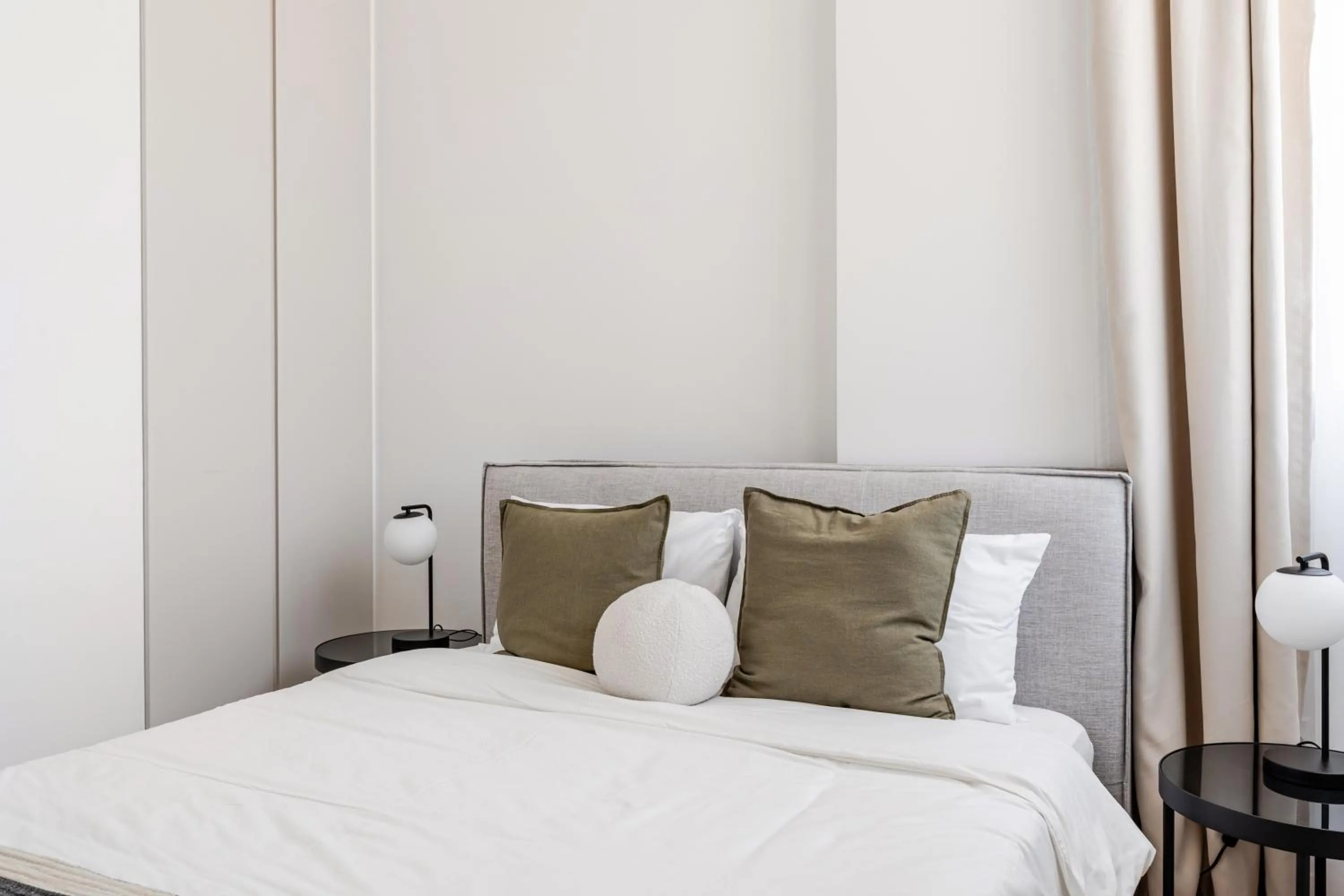 Property building, Bed in Yamas Urban Living Sequoia Residence