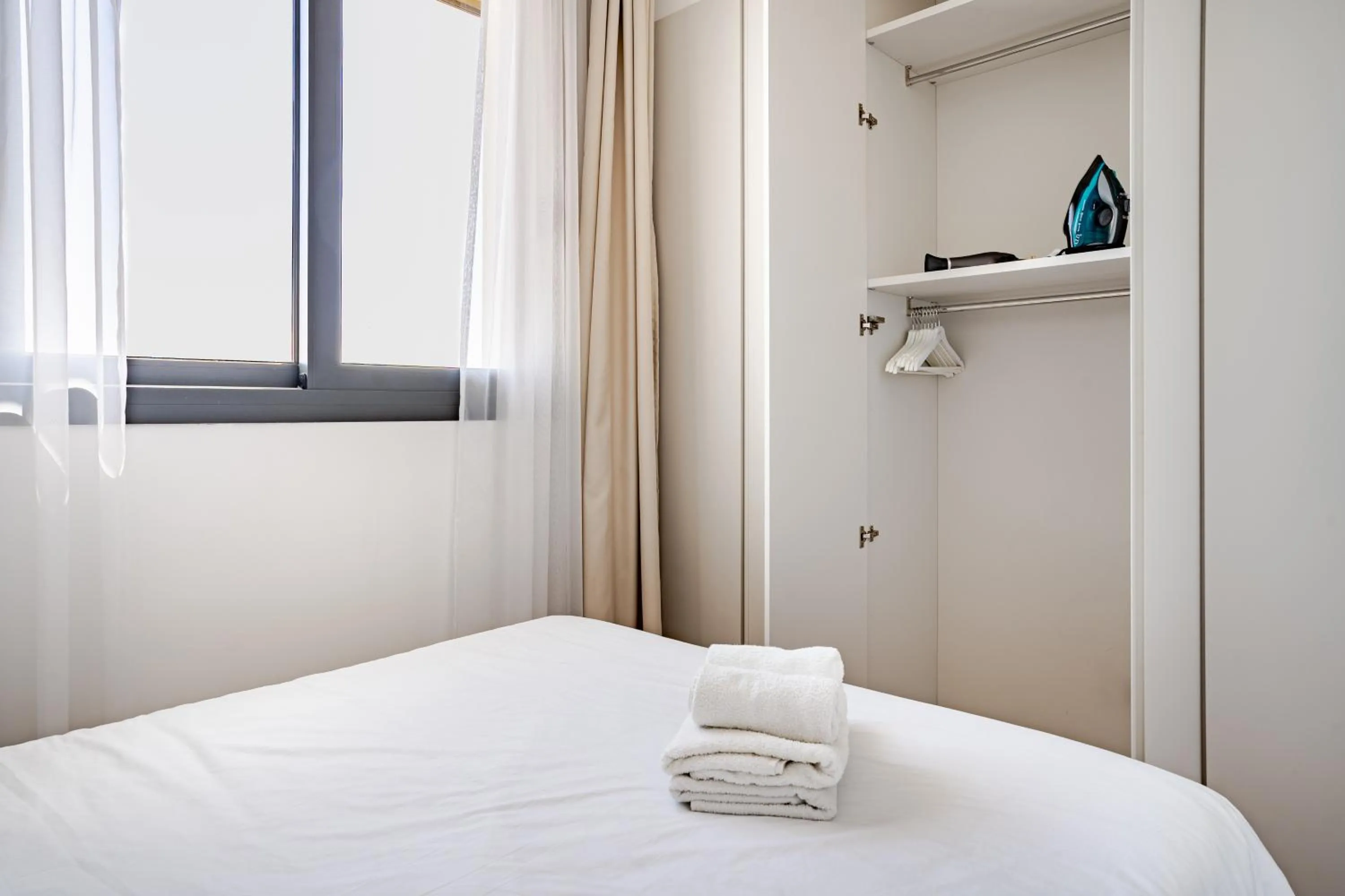 Bed in Yamas Urban Living Sequoia Residence