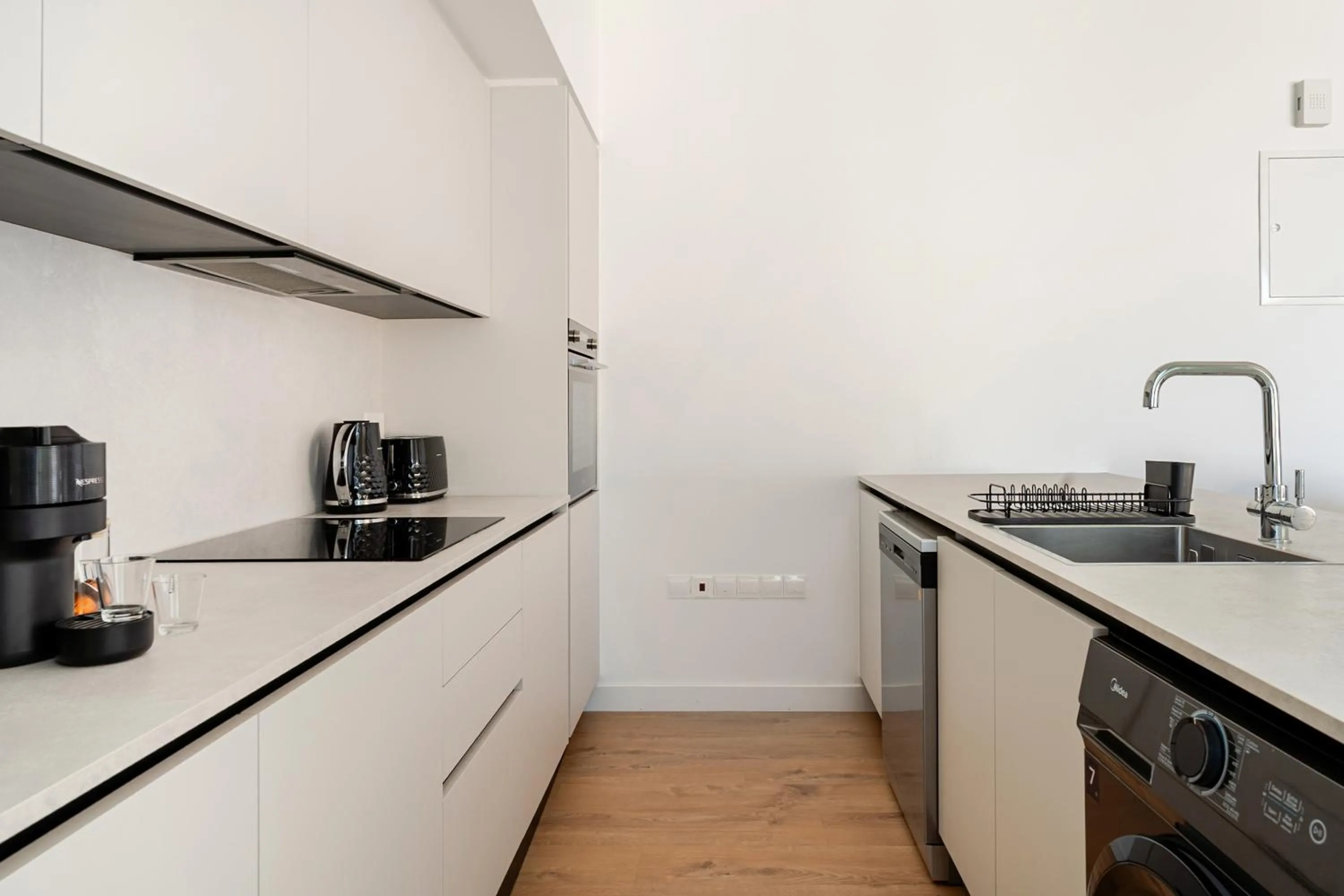 Coffee/tea facilities in Yamas Urban Living Sequoia Residence