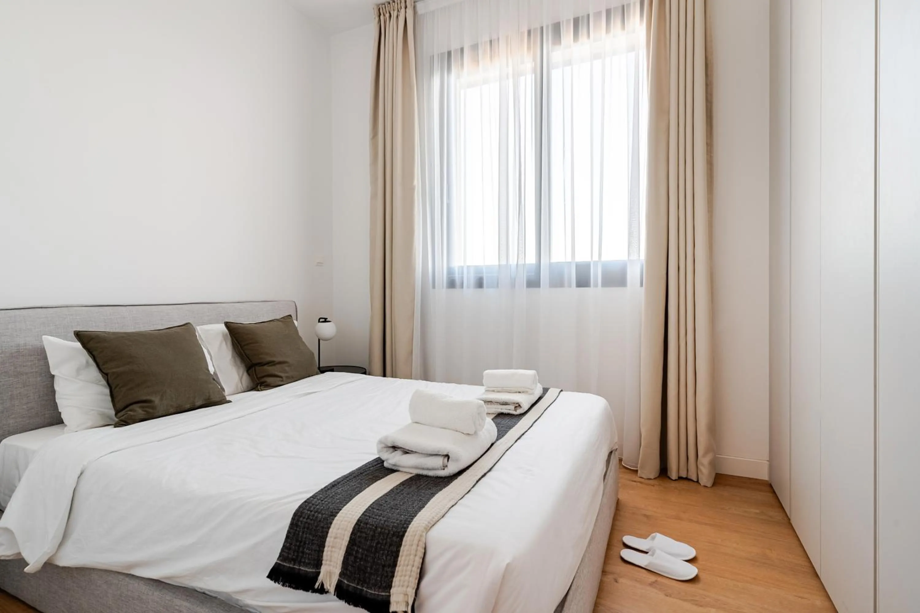 Bed in Yamas Urban Living Sequoia Residence