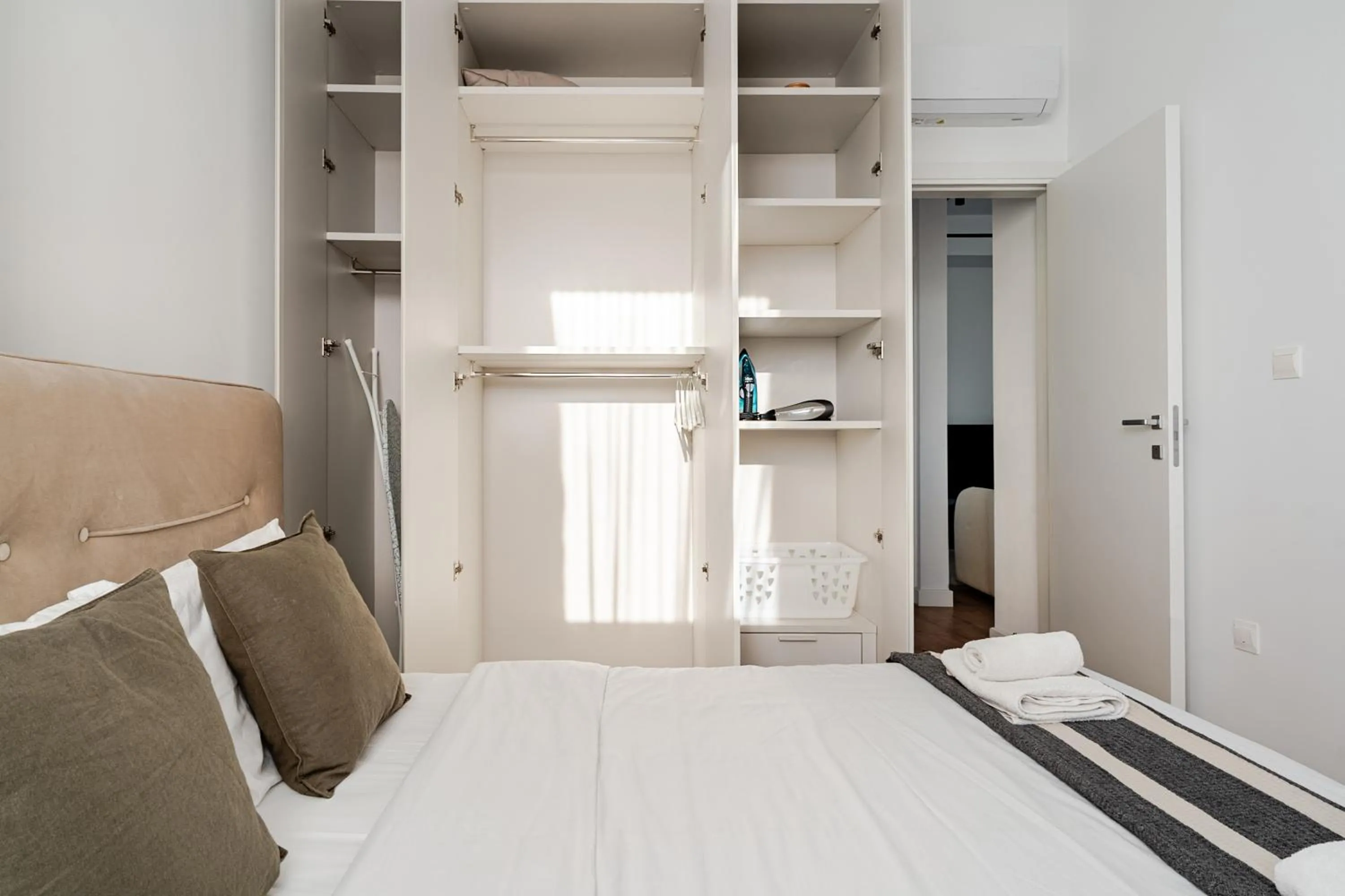 Bed in Yamas Urban Living Sequoia Residence