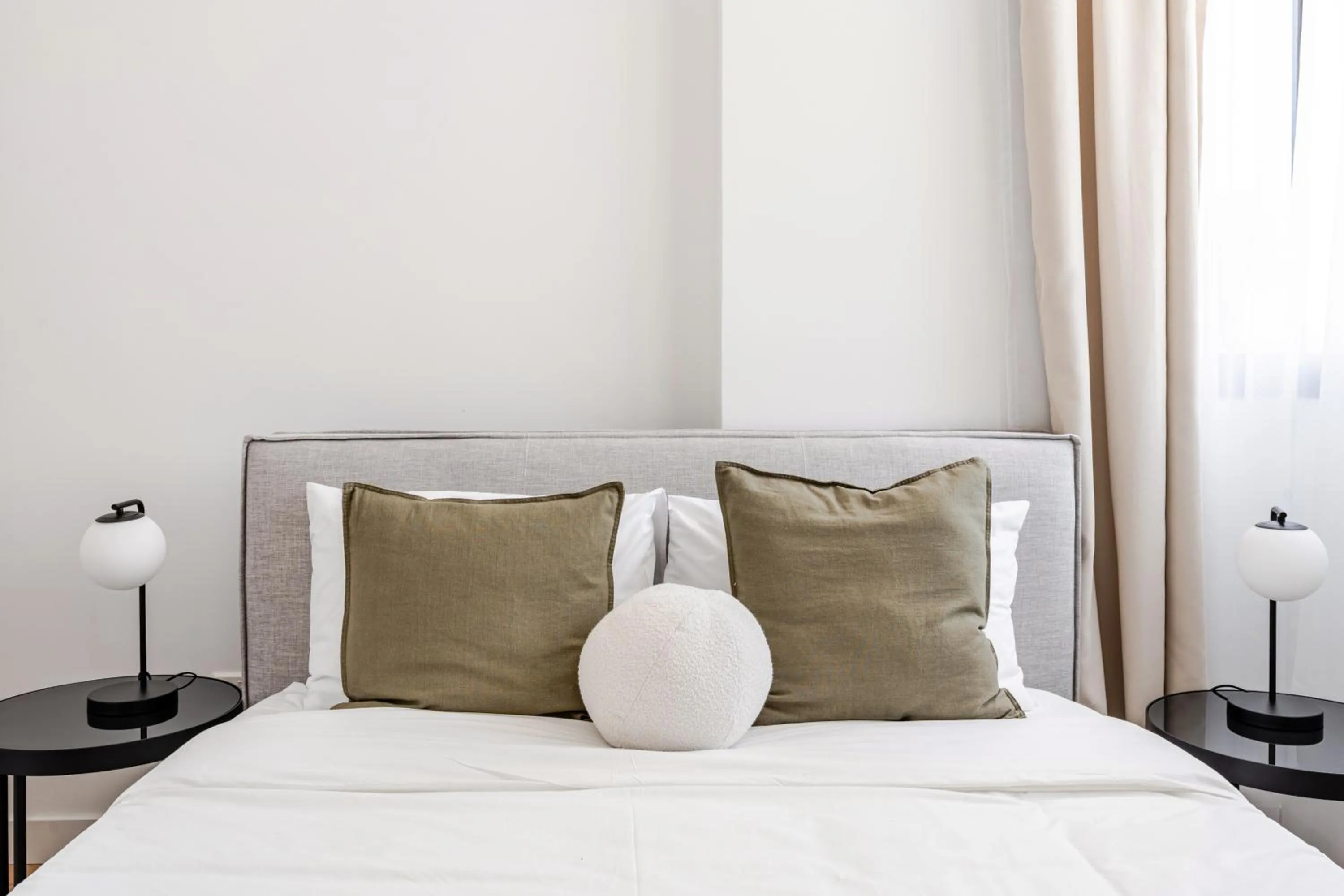Property building, Bed in Yamas Urban Living Sequoia Residence
