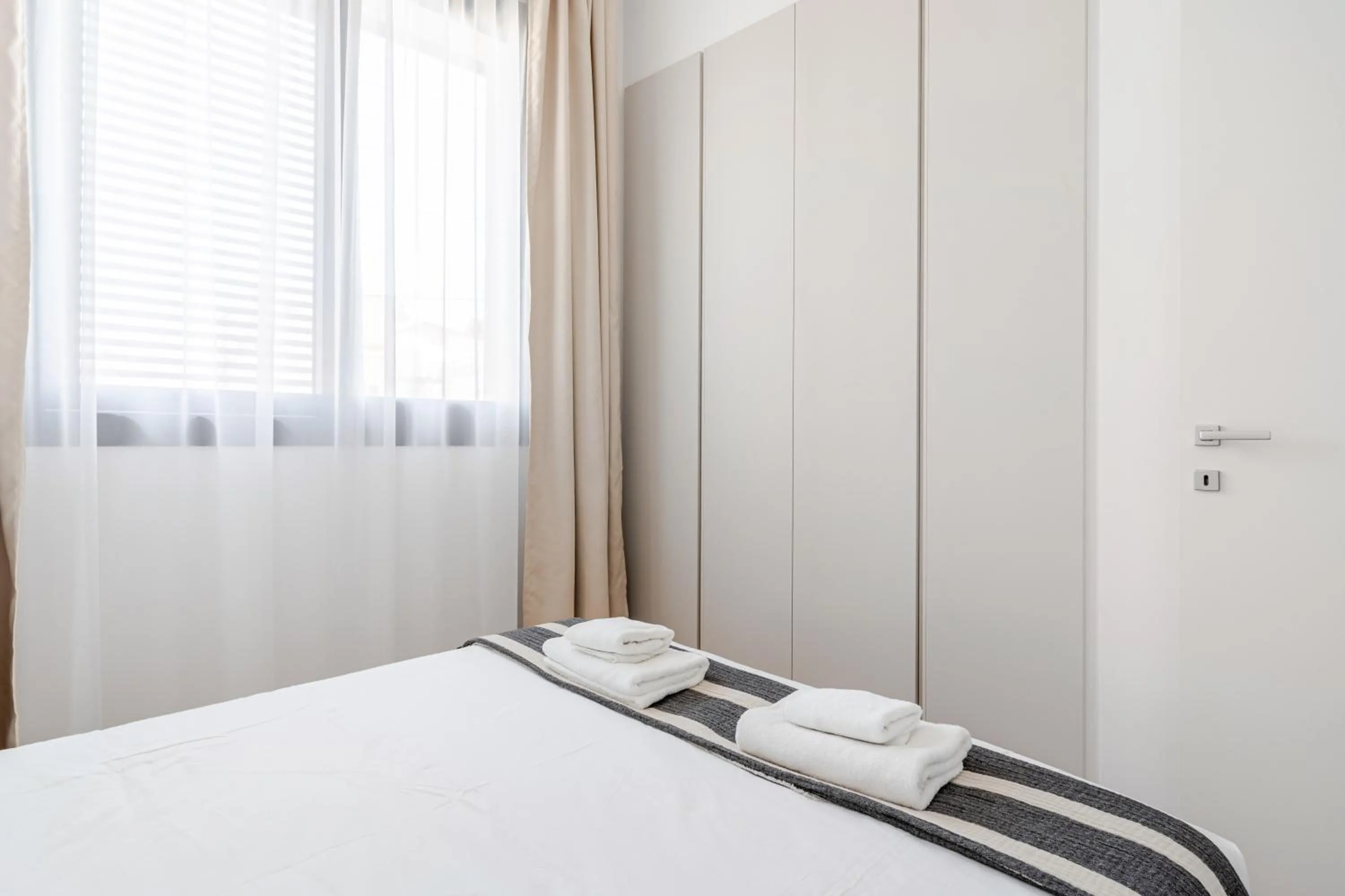 Property building, Bed in Yamas Urban Living Sequoia Residence