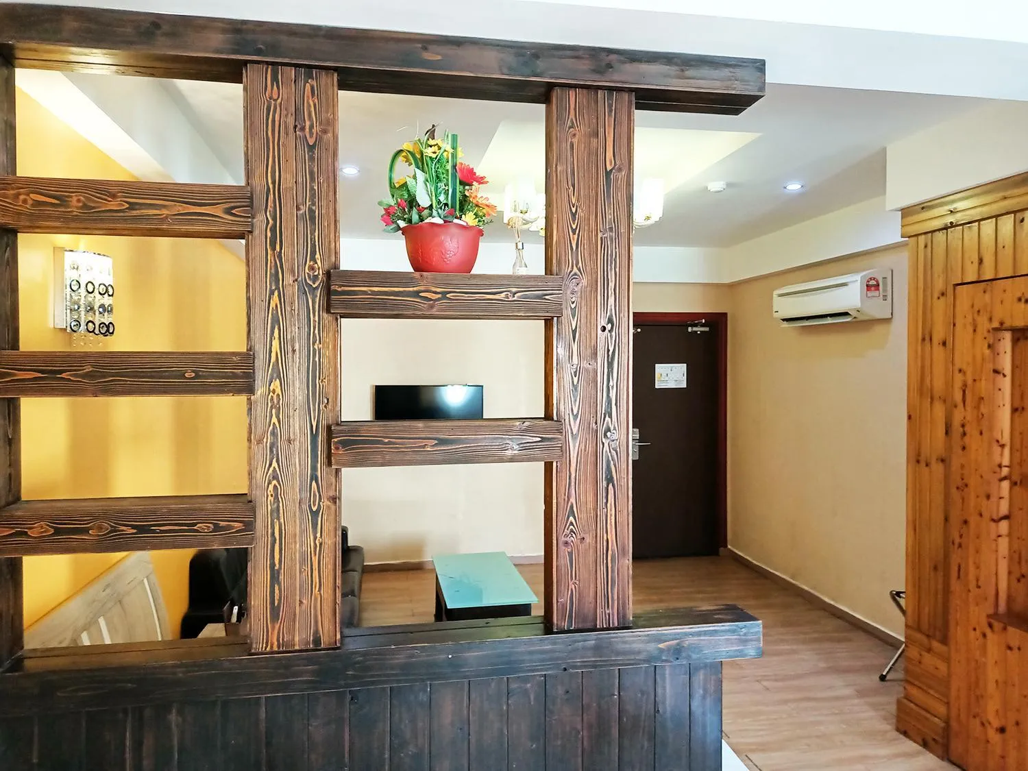 wardrobe in Hotel Balik Pulau