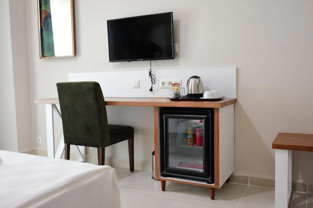 Coffee/tea facilities in KALİYE ASPENDOS HOTEL