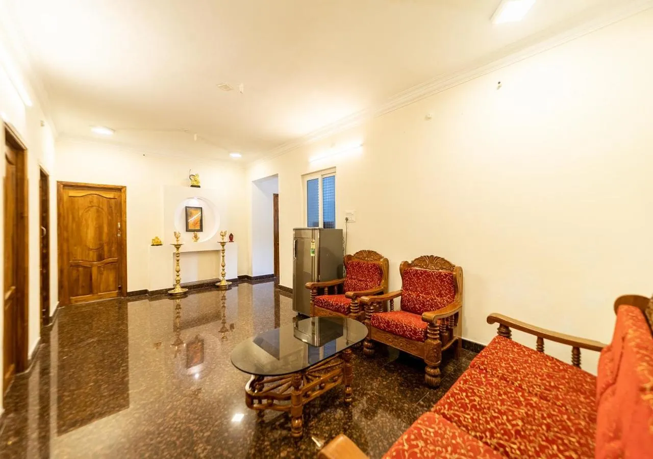 Lobby or reception in Yellow Residency