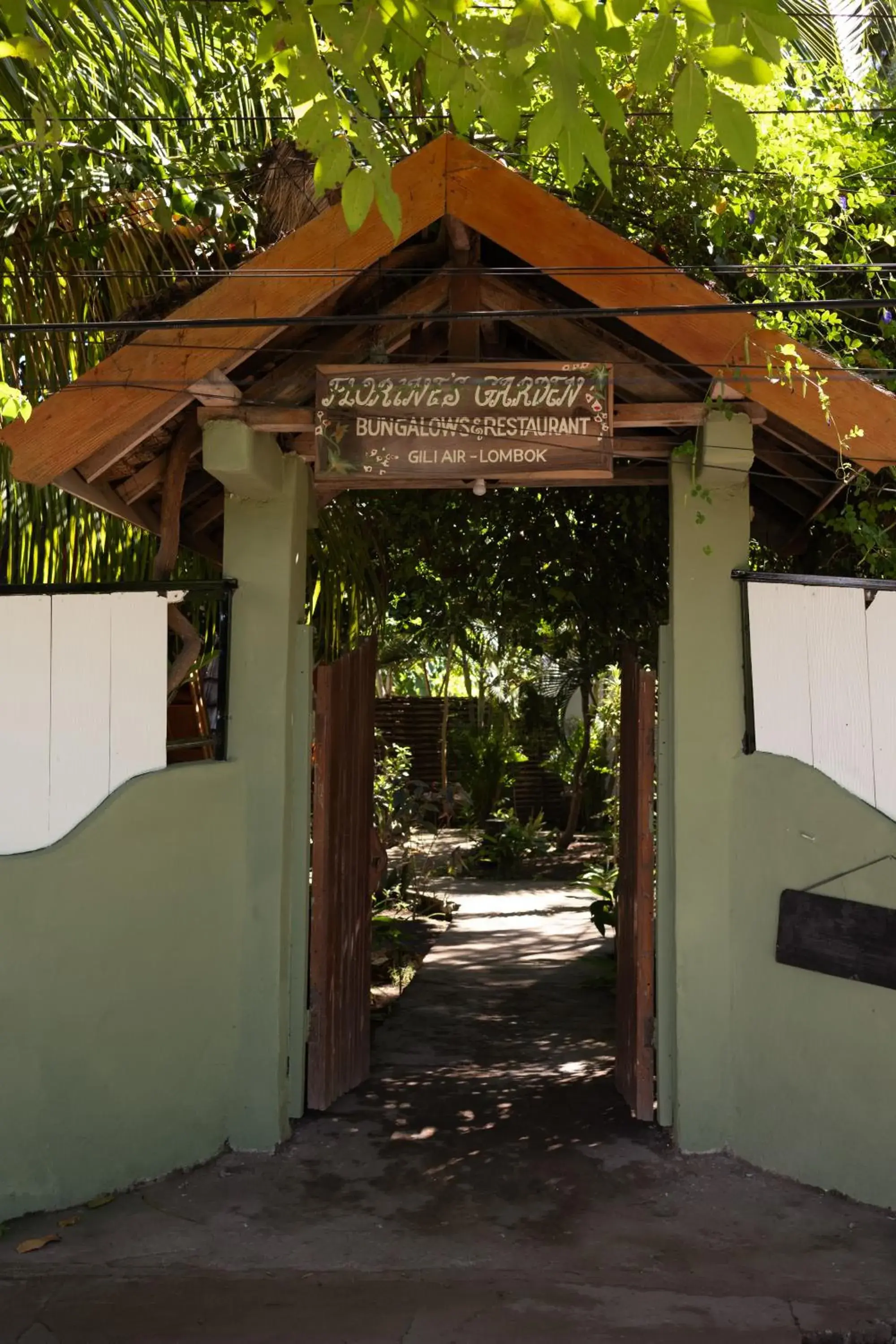 Florine's Garden Florine's Garden