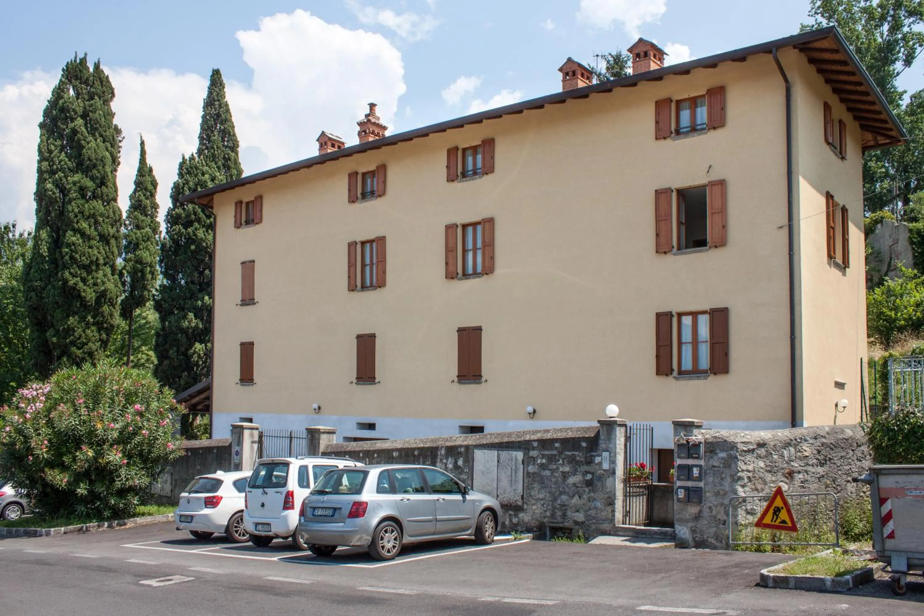 Facade/entrance in Appartamenti Villa Giulia