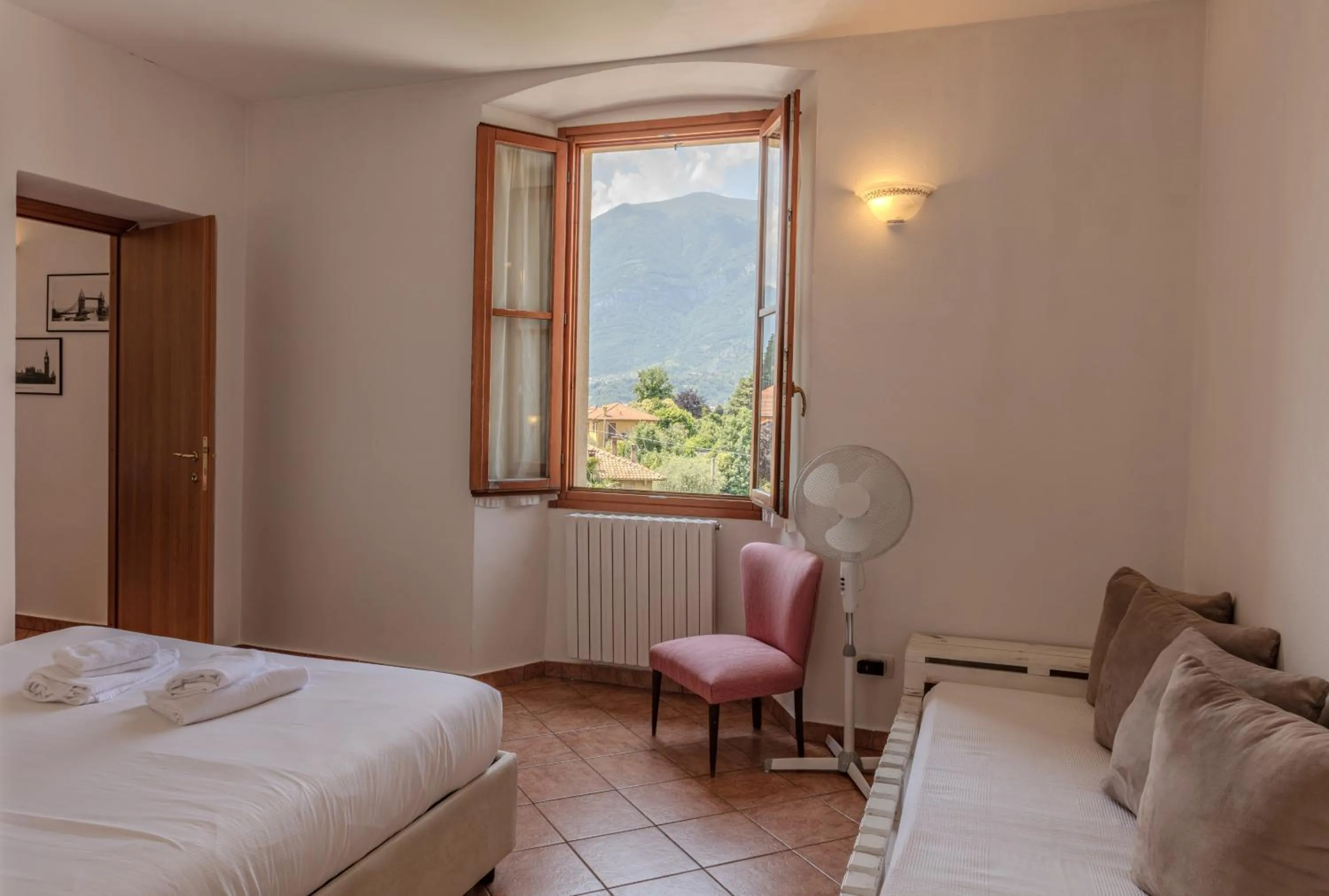 Bedroom, Bed in Appartamenti Villa Giulia