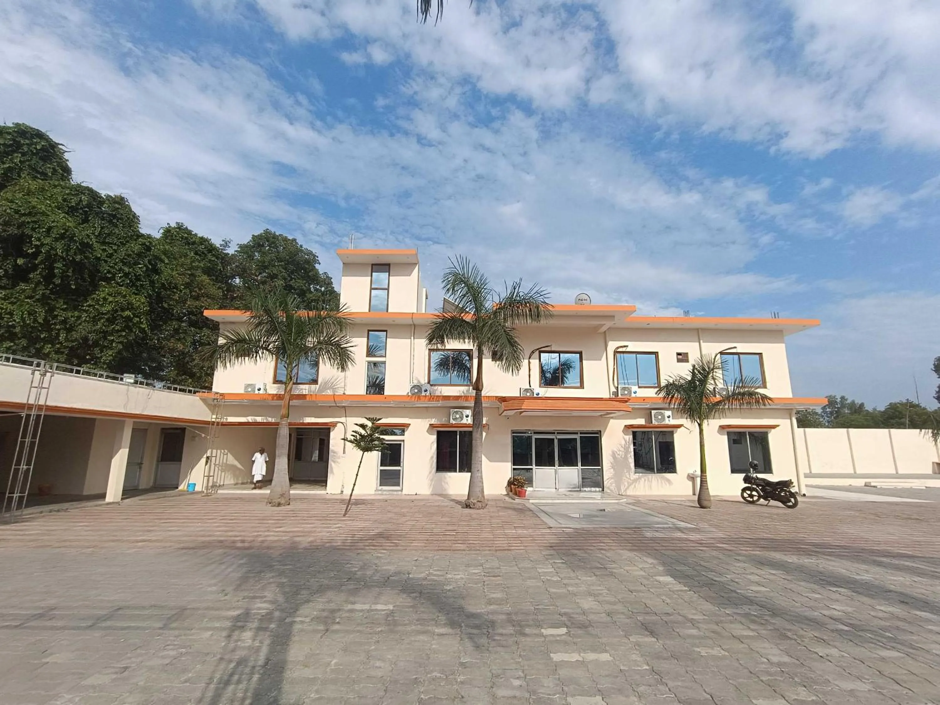 Facade/entrance in Hotel O Home Kanak Hotel & Resort Homestay