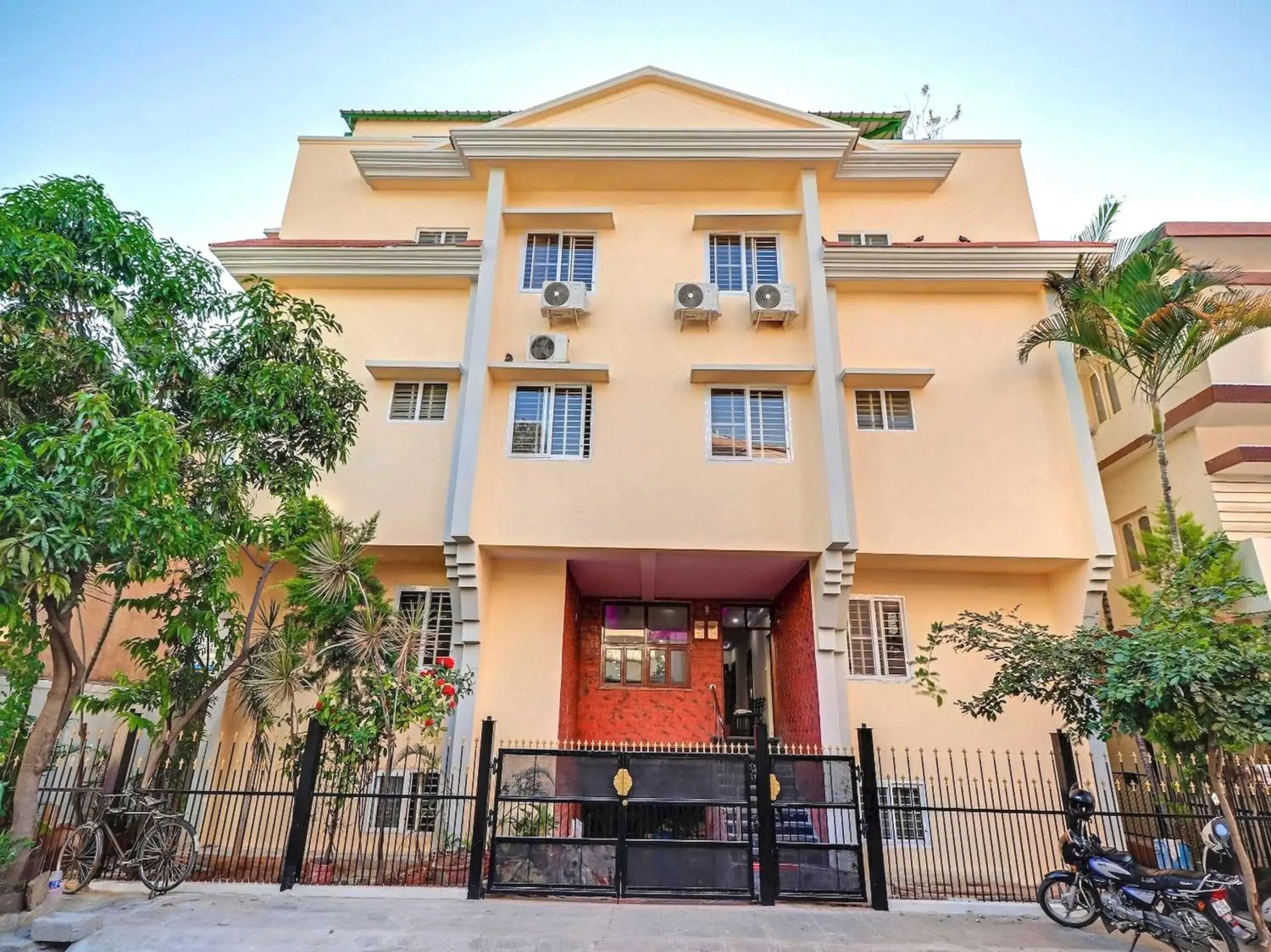 Facade/entrance in Collection O Champion Paradise Facade/entrance in Collection O Champion Paradise