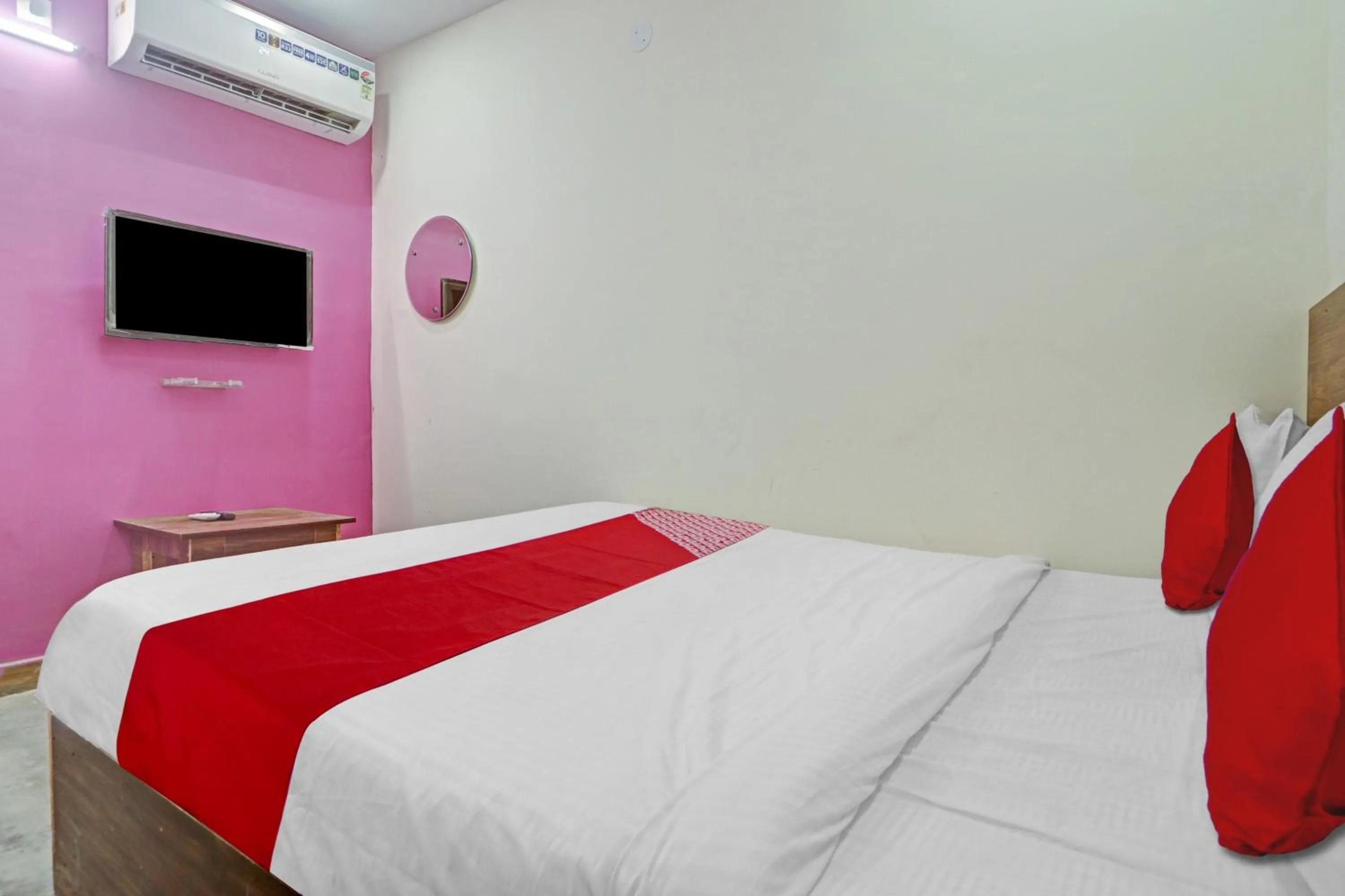 Bedroom in Hotel O Lavish Stay