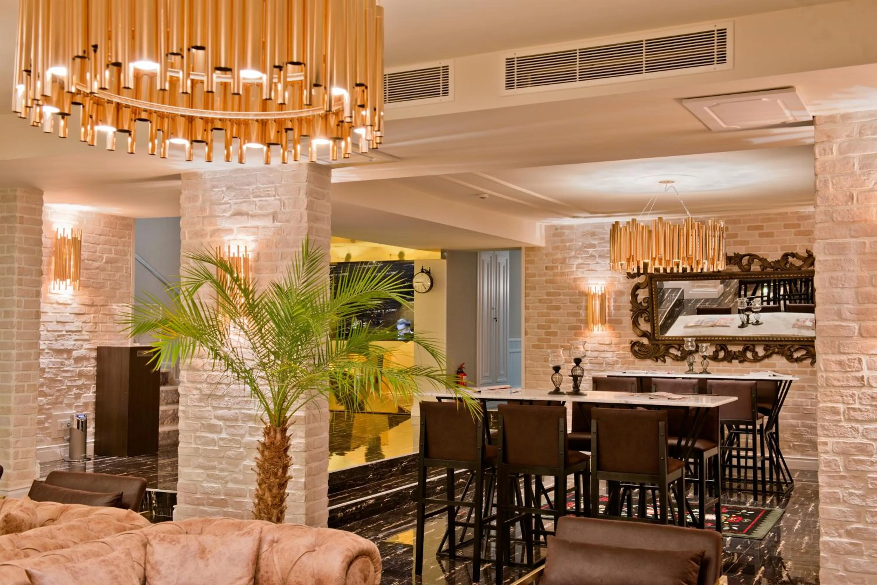 Lounge or bar in Samira Exclusive Hotel & Apartments