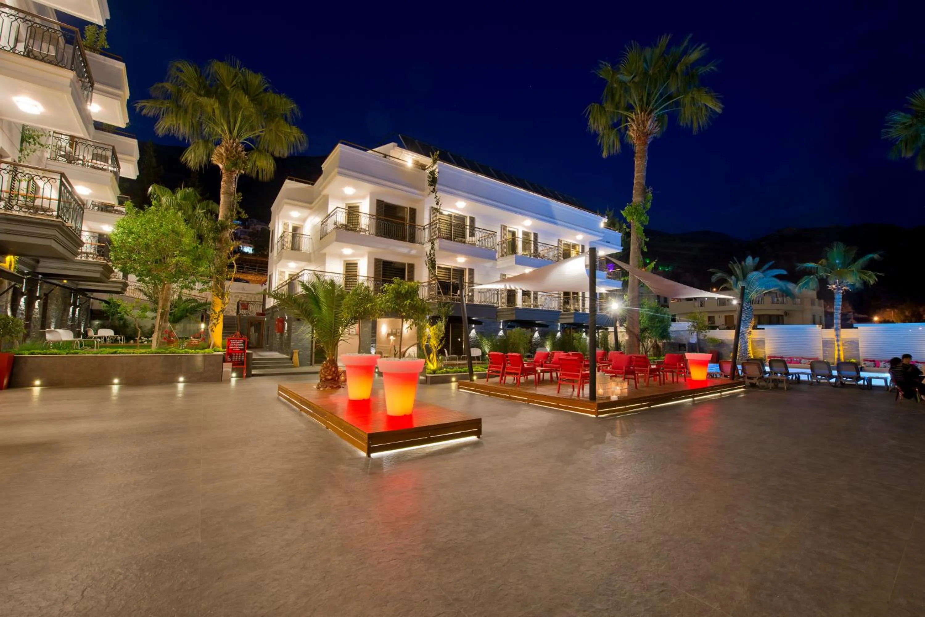 Facade/entrance in Samira Exclusive Hotel & Apartments