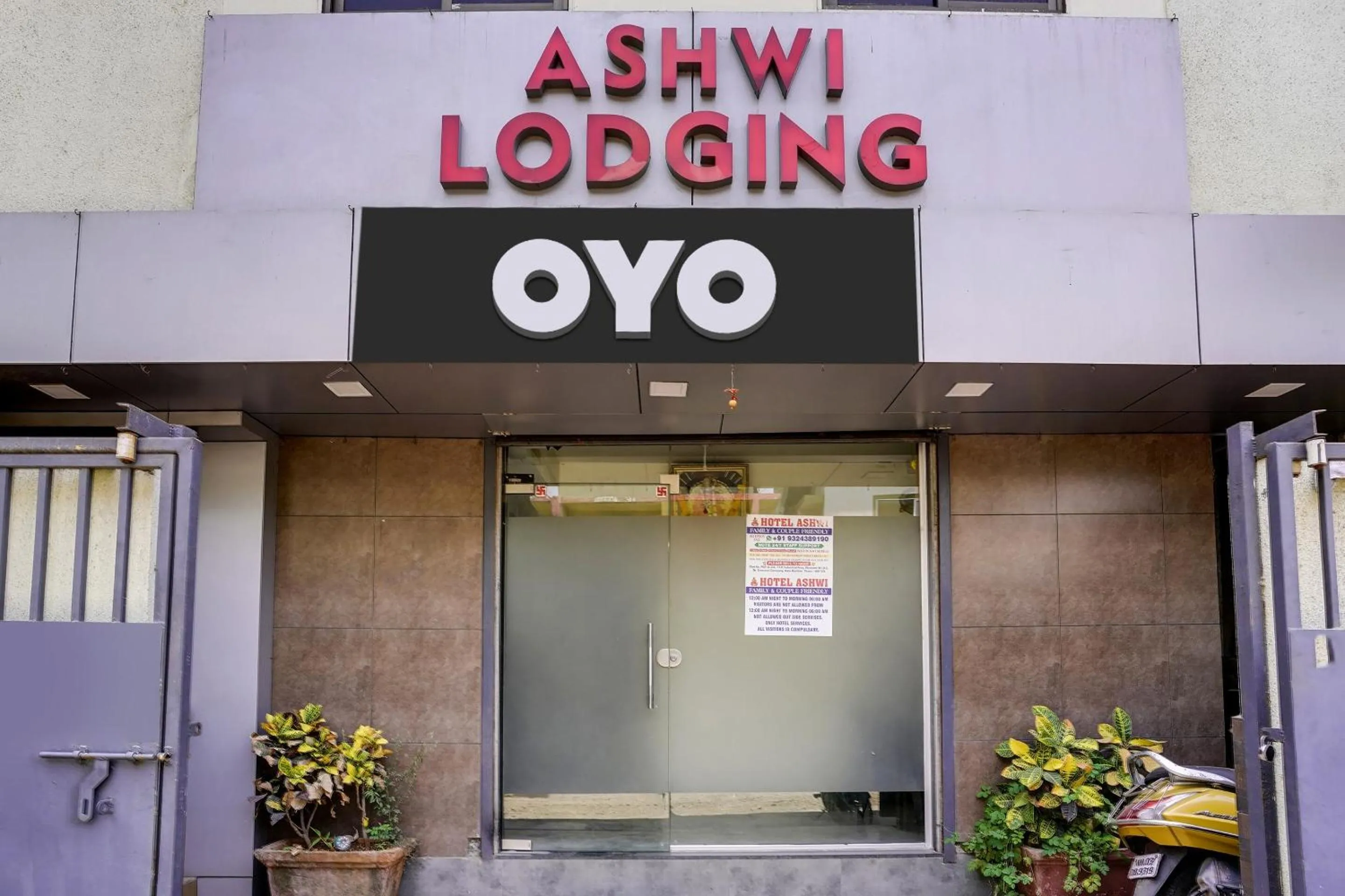 Facade/entrance in Hotel O Ashwi
