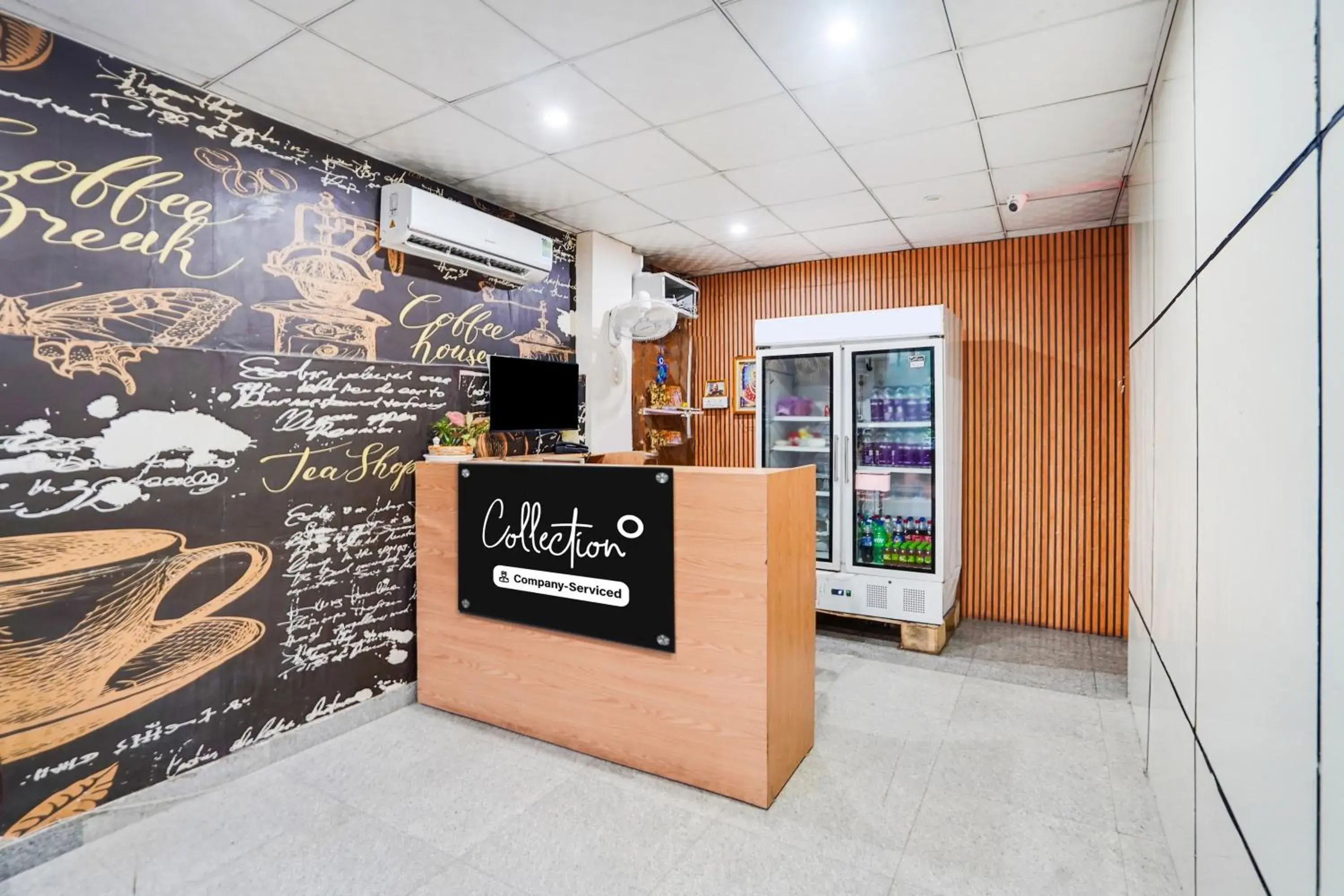 Lobby or reception in Collection O Sector 117 Noida Lobby or reception in Collection O Sector 117 Noida