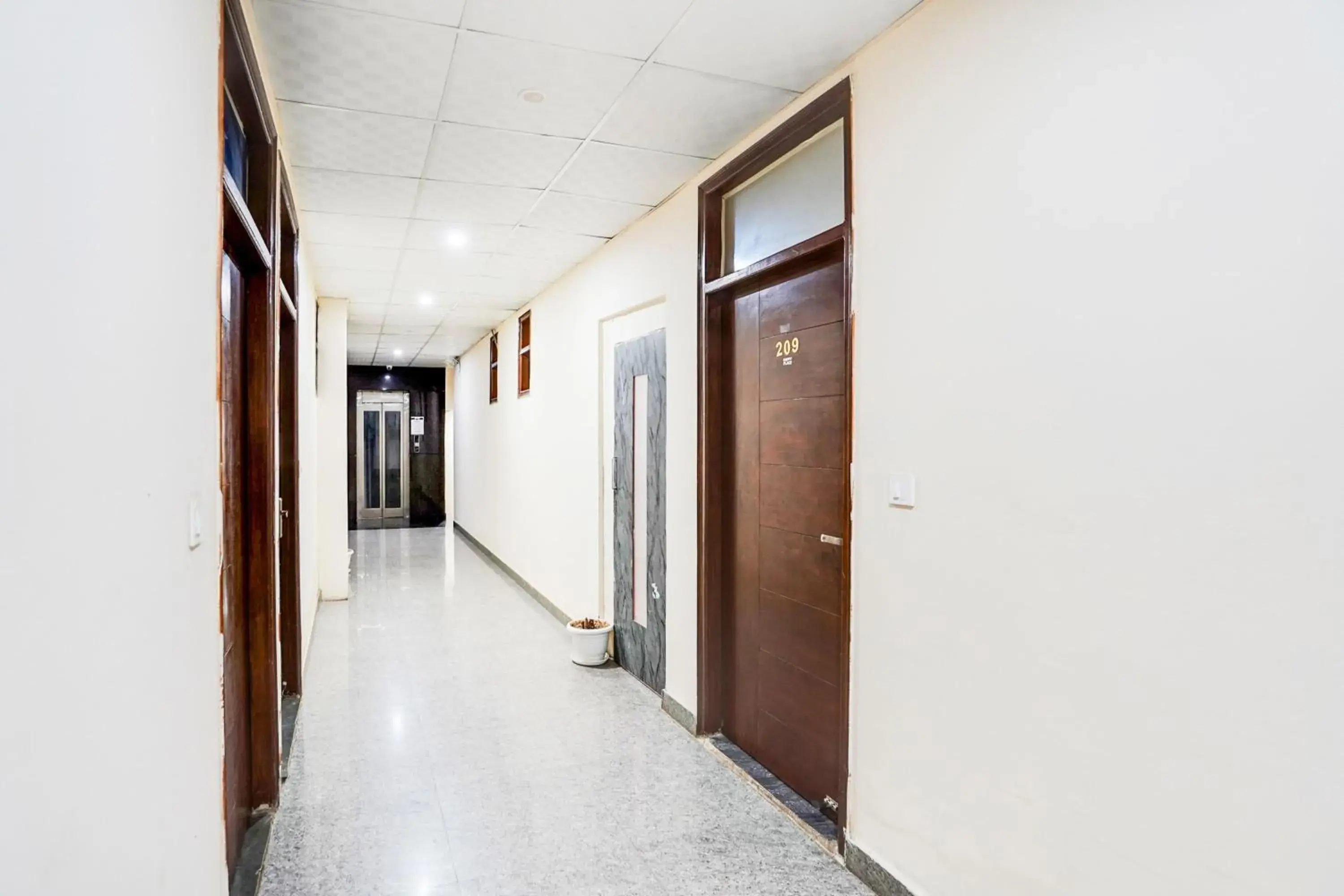 Lobby or reception in Collection O Sector 117 Noida Lobby or reception in Collection O Sector 117 Noida