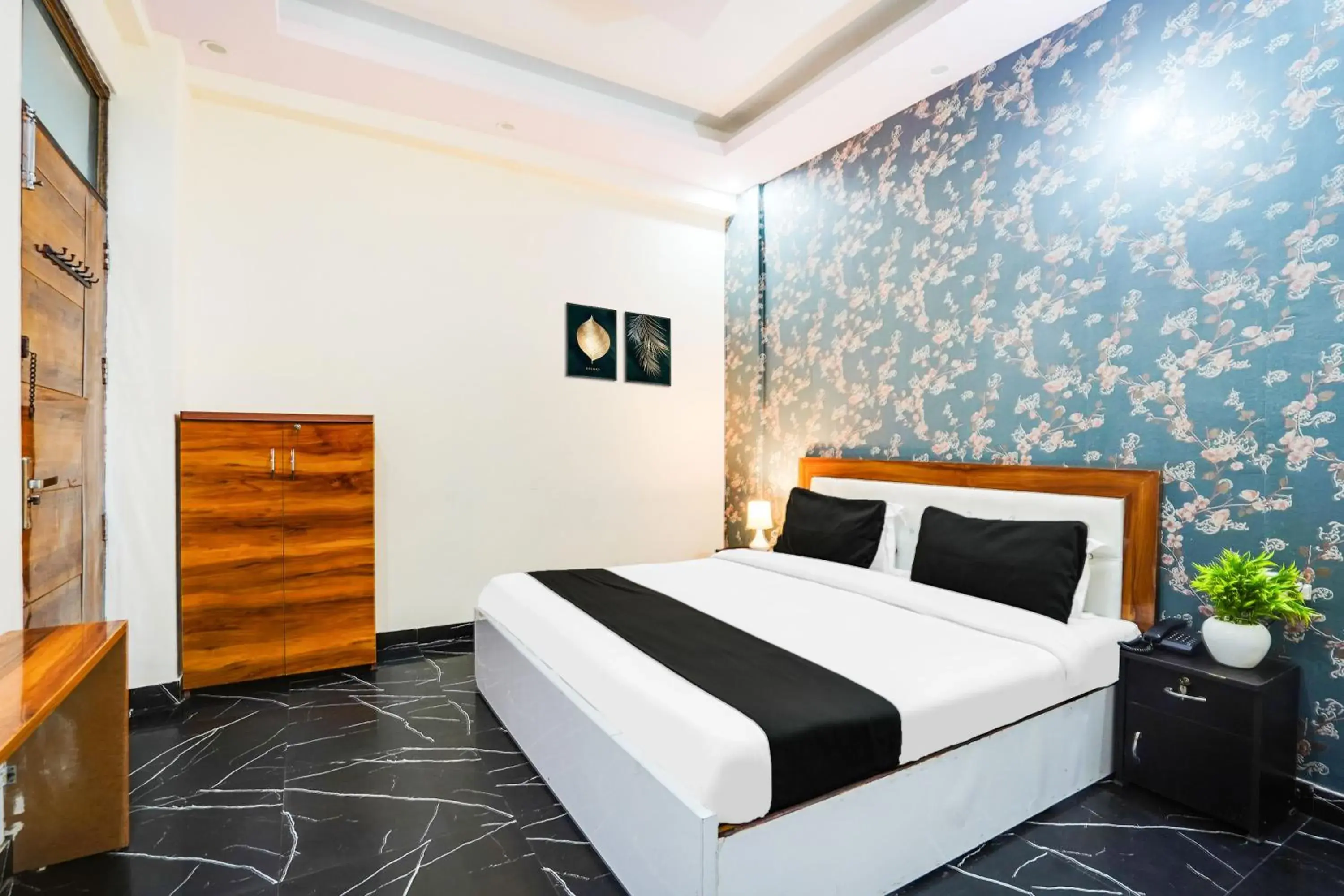 Bedroom in Collection O Sector 117 Noida Bedroom in Collection O Sector 117 Noida