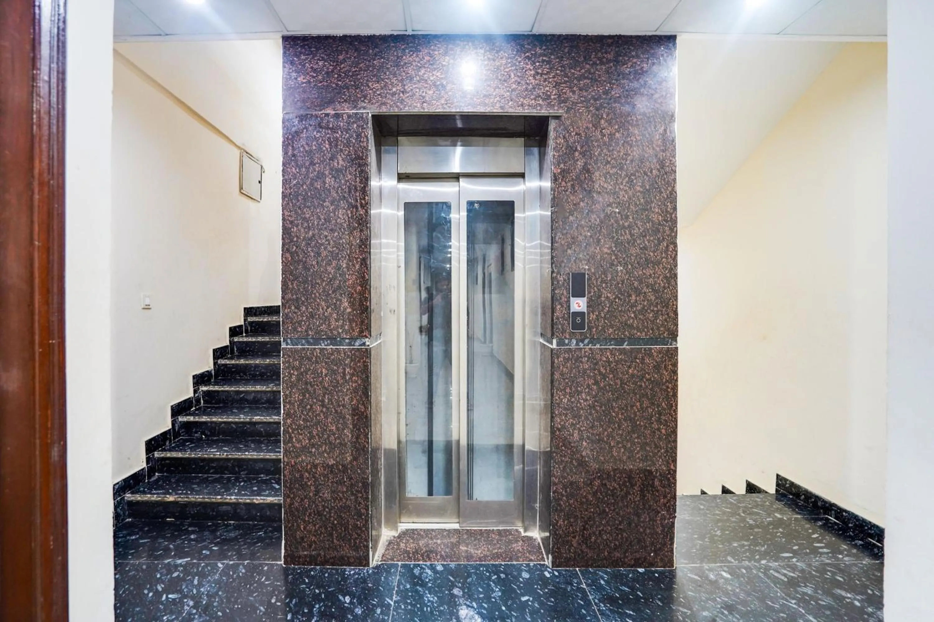 Other in Collection O Sector 117 Noida