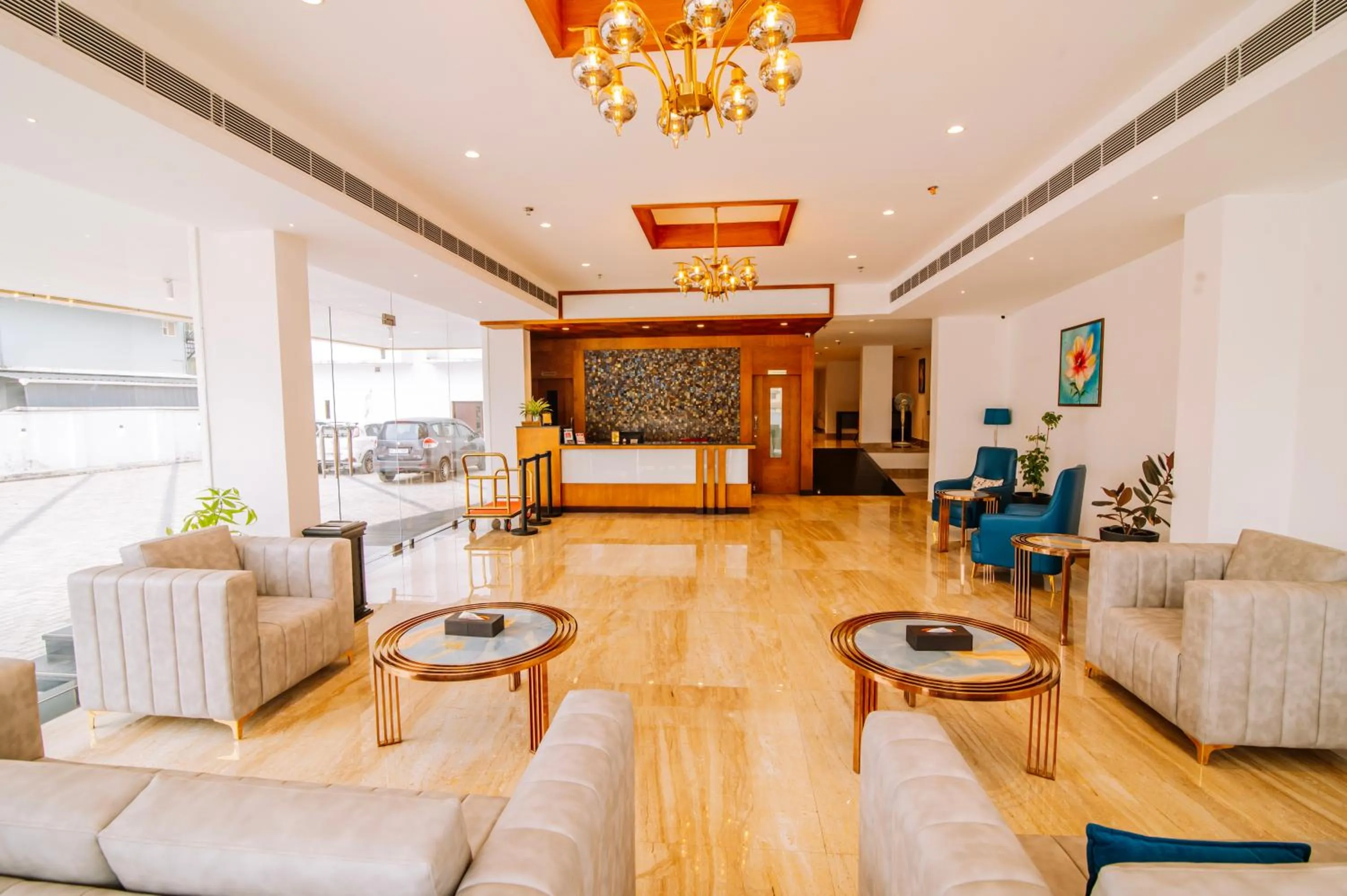 Lobby or reception in Hotel Seven Lights