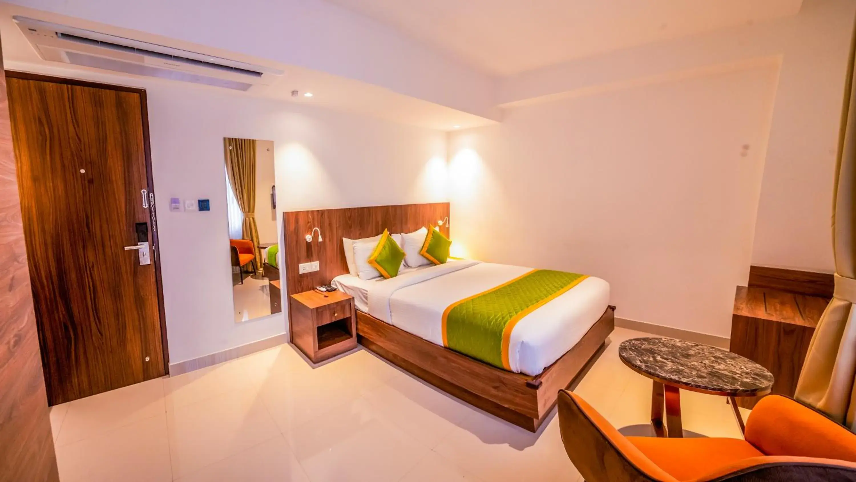 Superior Double Room - single occupancy in Hotel Seven Lights Superior Double Room - single occupancy in Hotel Seven Lights