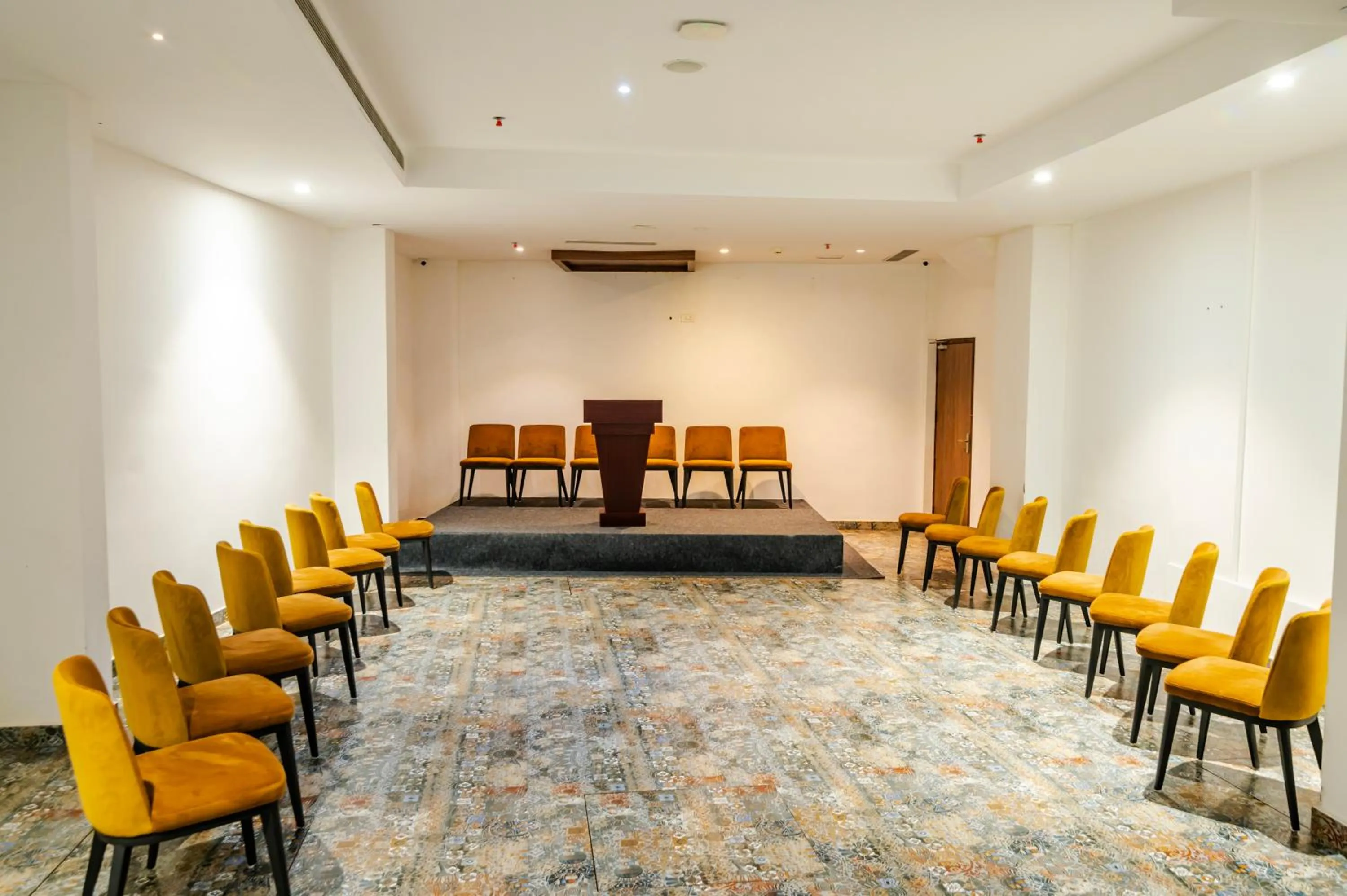 Banquet/Function facilities in Hotel Seven Lights