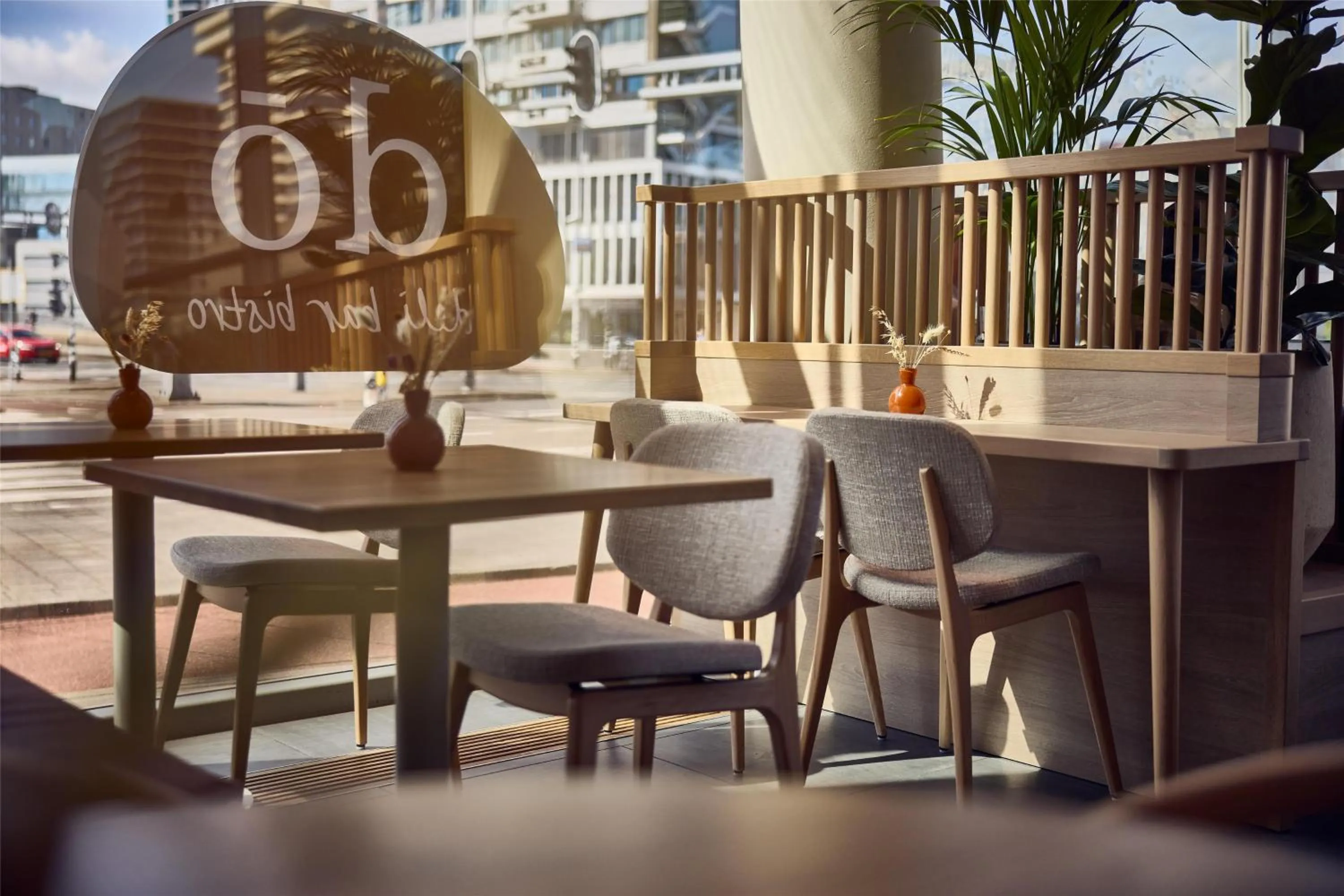 Restaurant/places to eat in DoubleTree by Hilton Rotterdam Centre