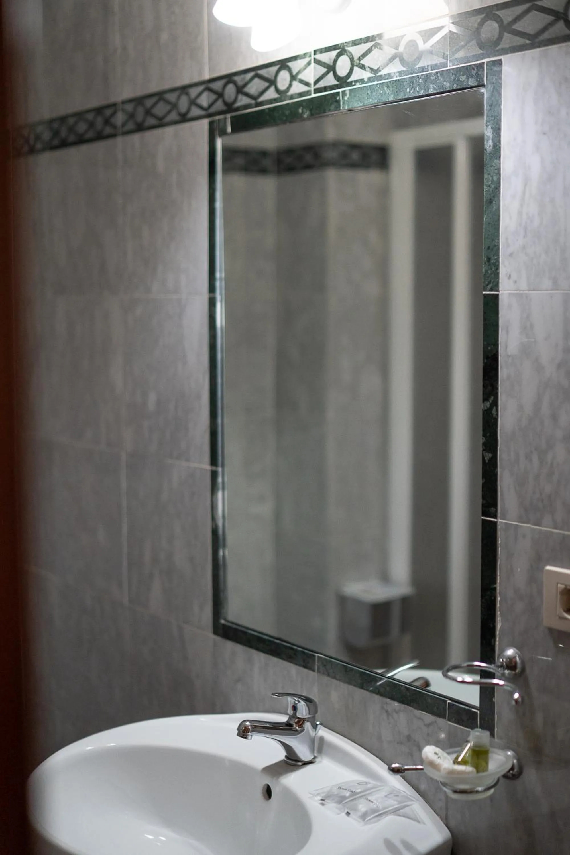 Bathroom in Hotel Napoleon