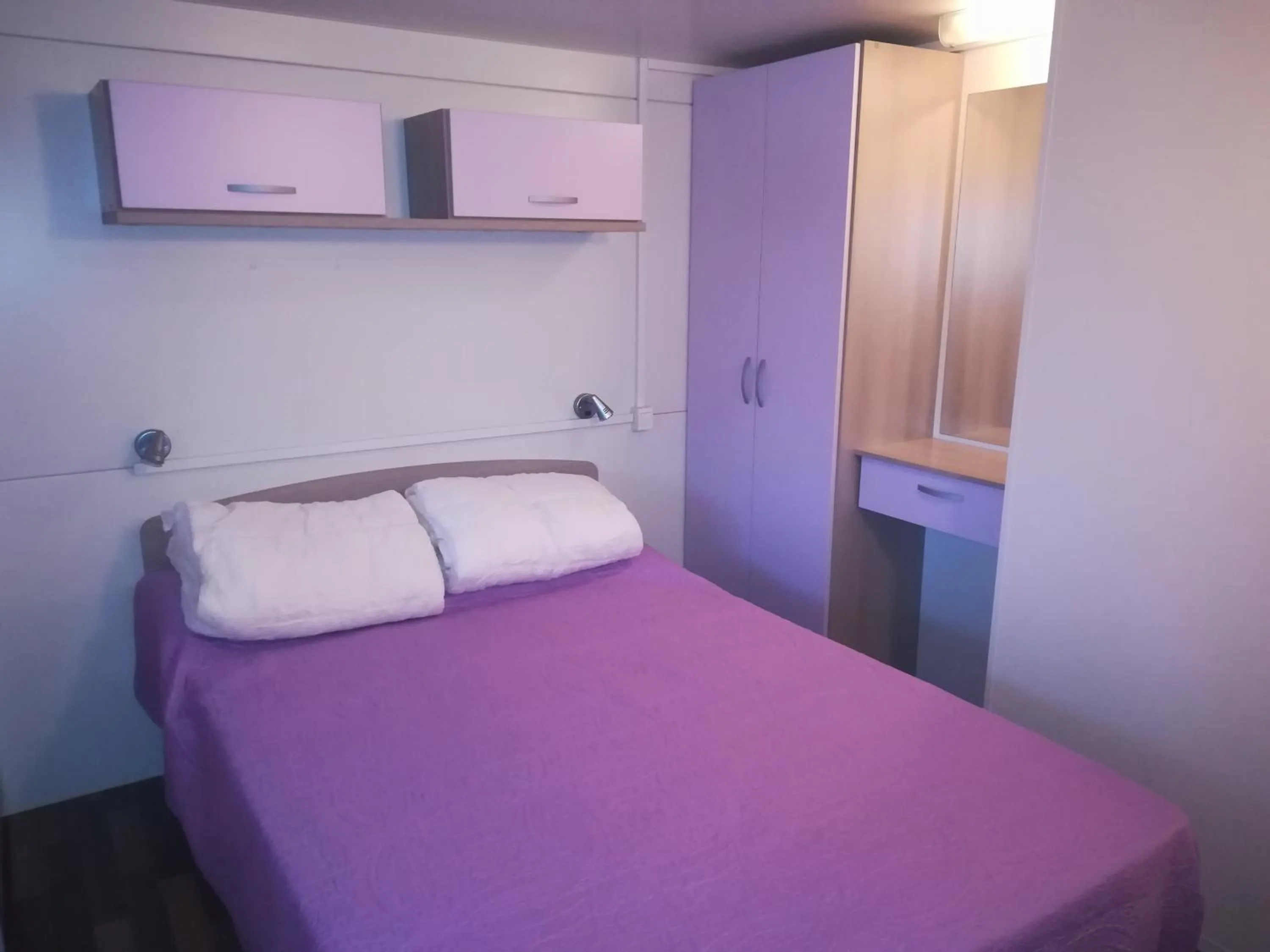 Camping Media Mobile Homes in Brioni Sunny Camping