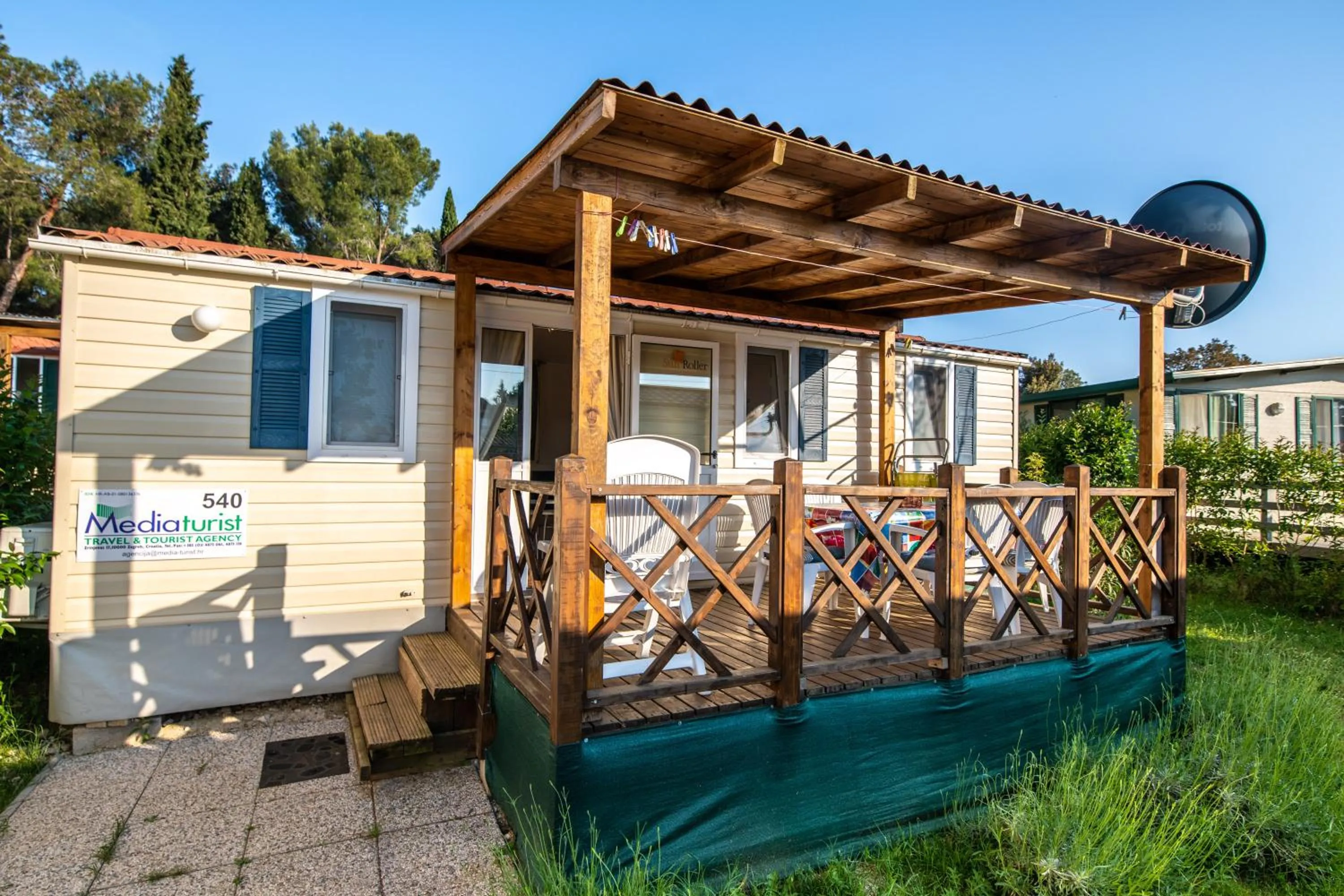 Camping Media Mobile Homes in Brioni Sunny Camping