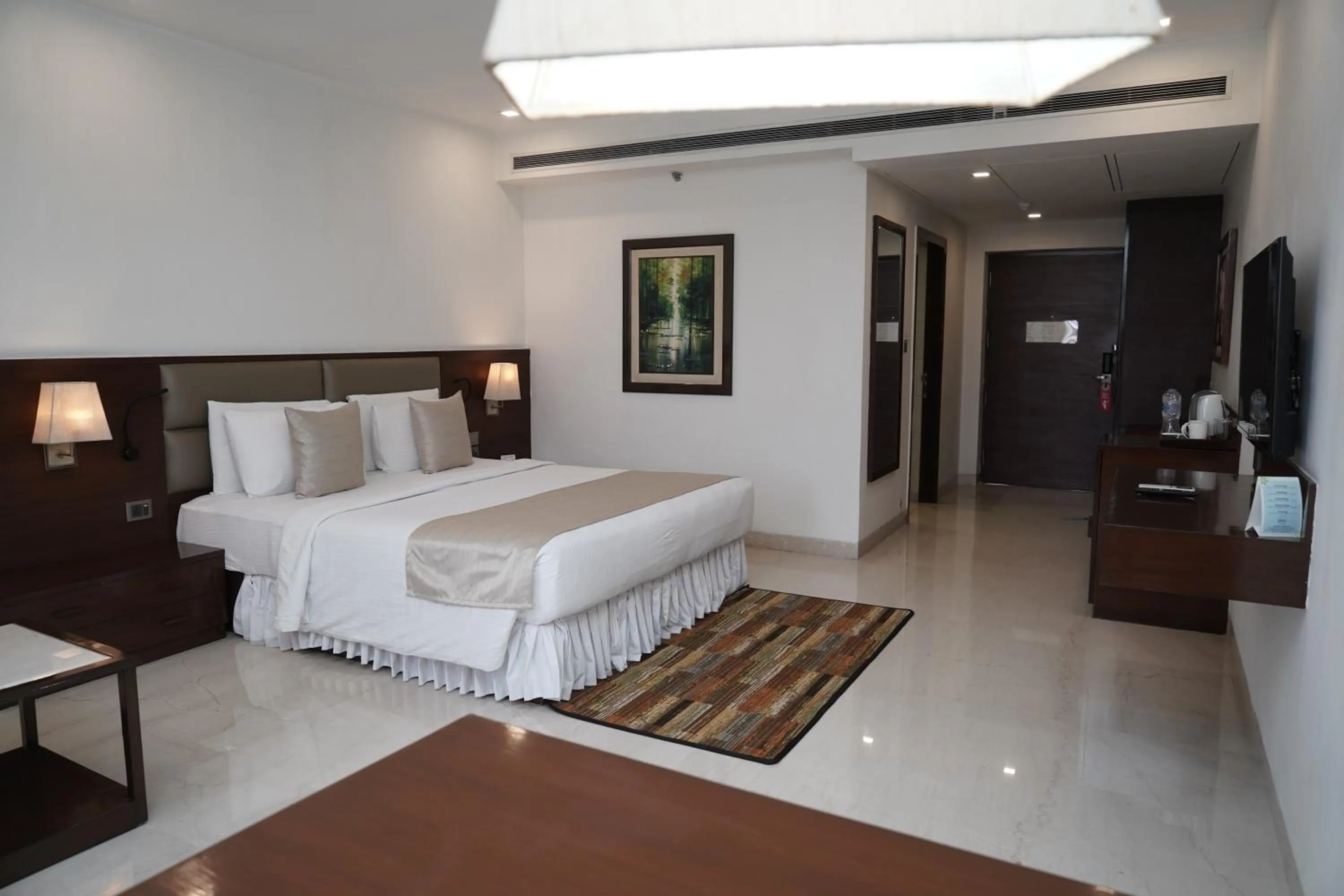 Bedroom, Bed in The Alcor Hotel