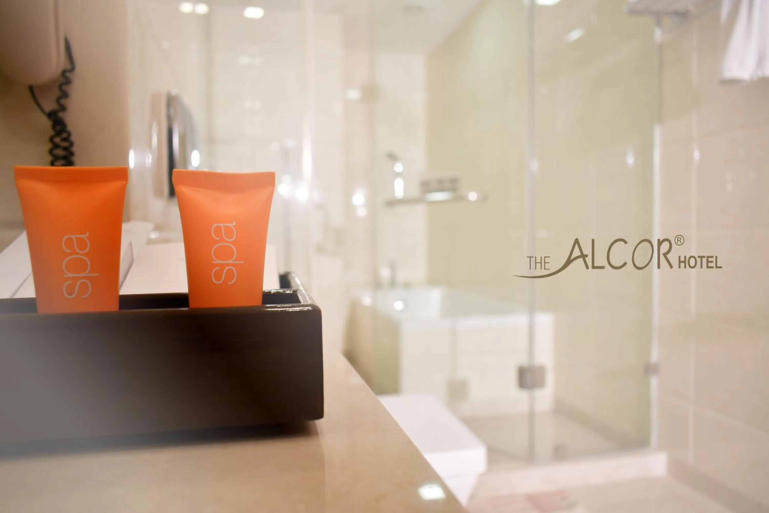 Shower in The Alcor Hotel