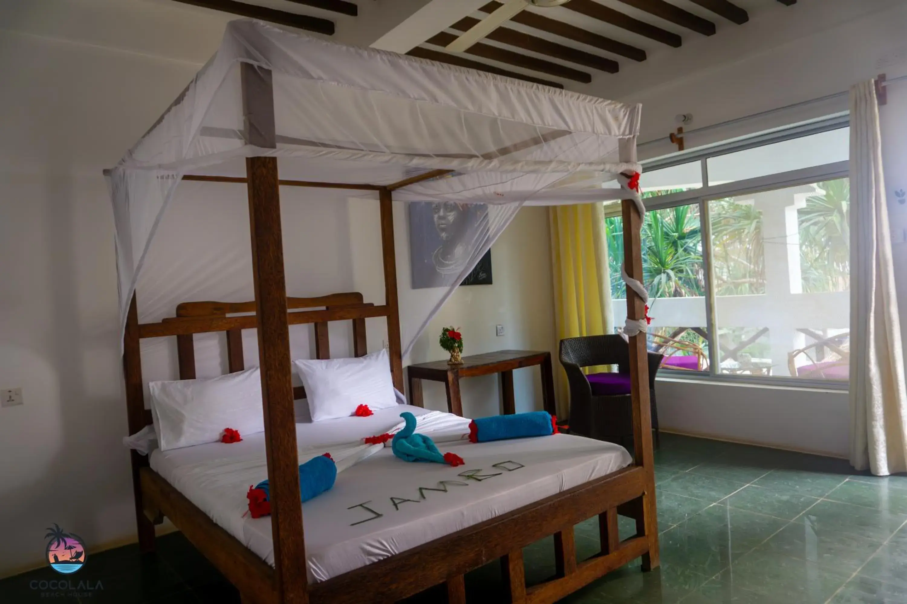 Photo of the whole room, Bed in Cocolala Beach House Photo of the whole room, Bed in Cocolala Beach House