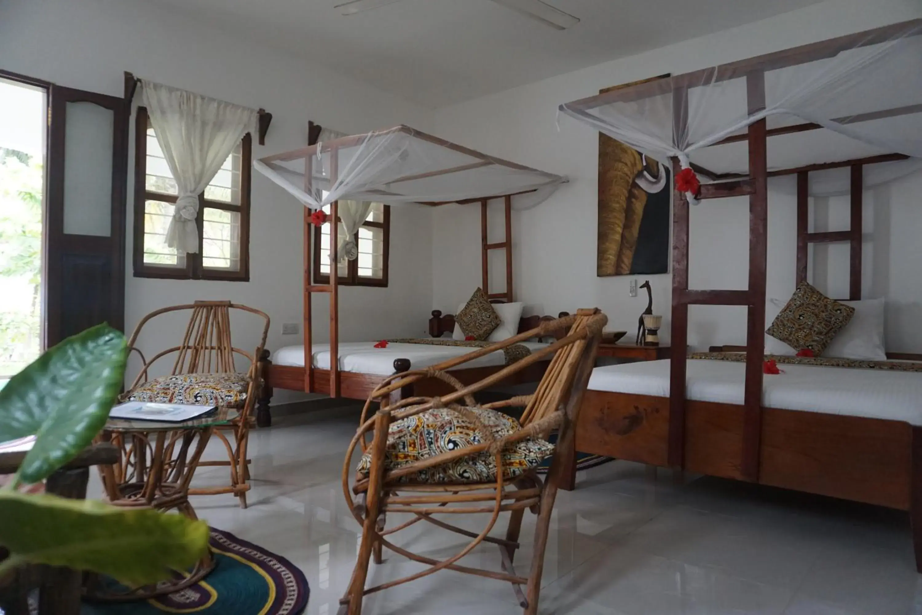 Family Bungalow in Cocolala Beach House Family Bungalow in Cocolala Beach House