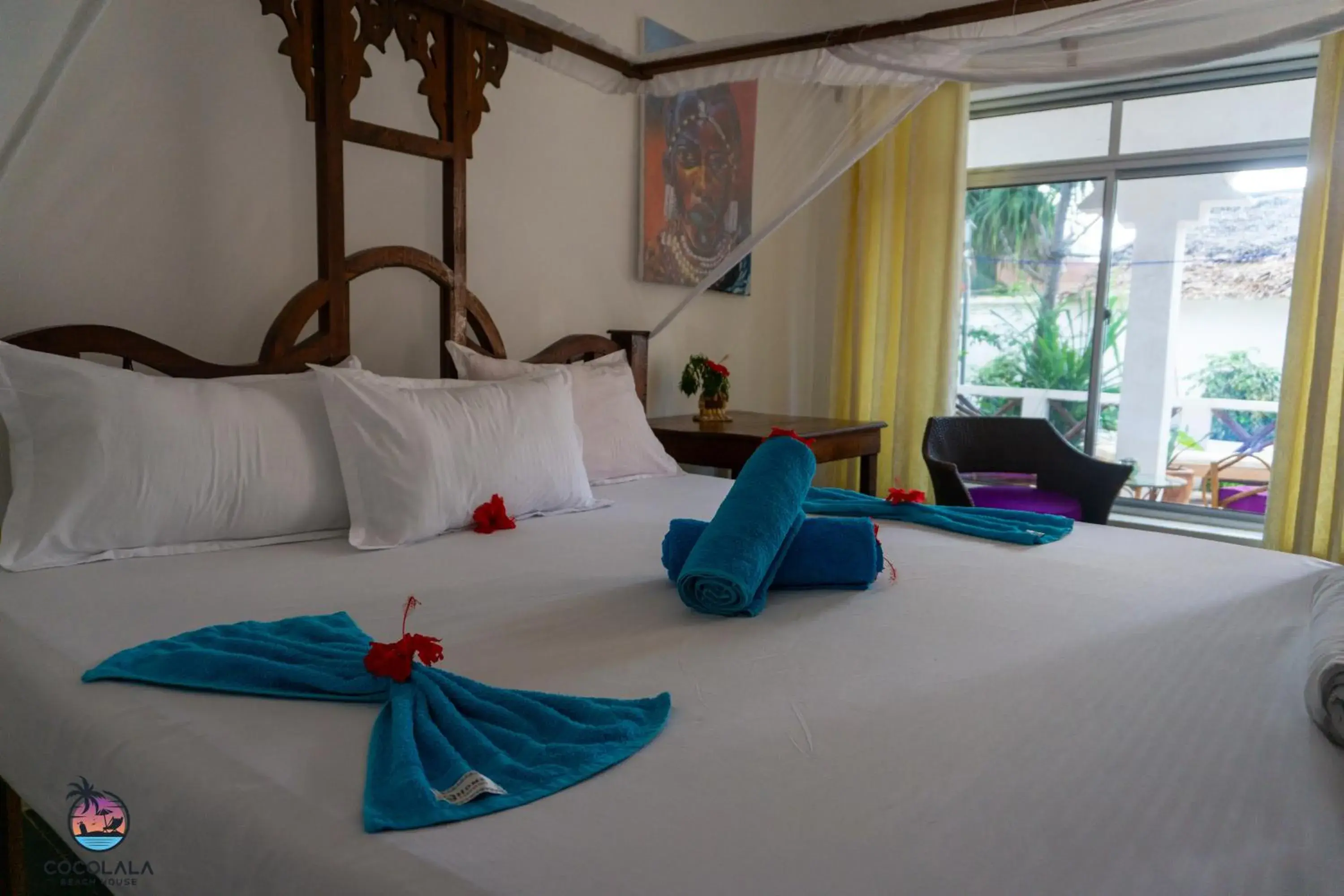 Photo of the whole room, Bed in Cocolala Beach House Photo of the whole room, Bed in Cocolala Beach House