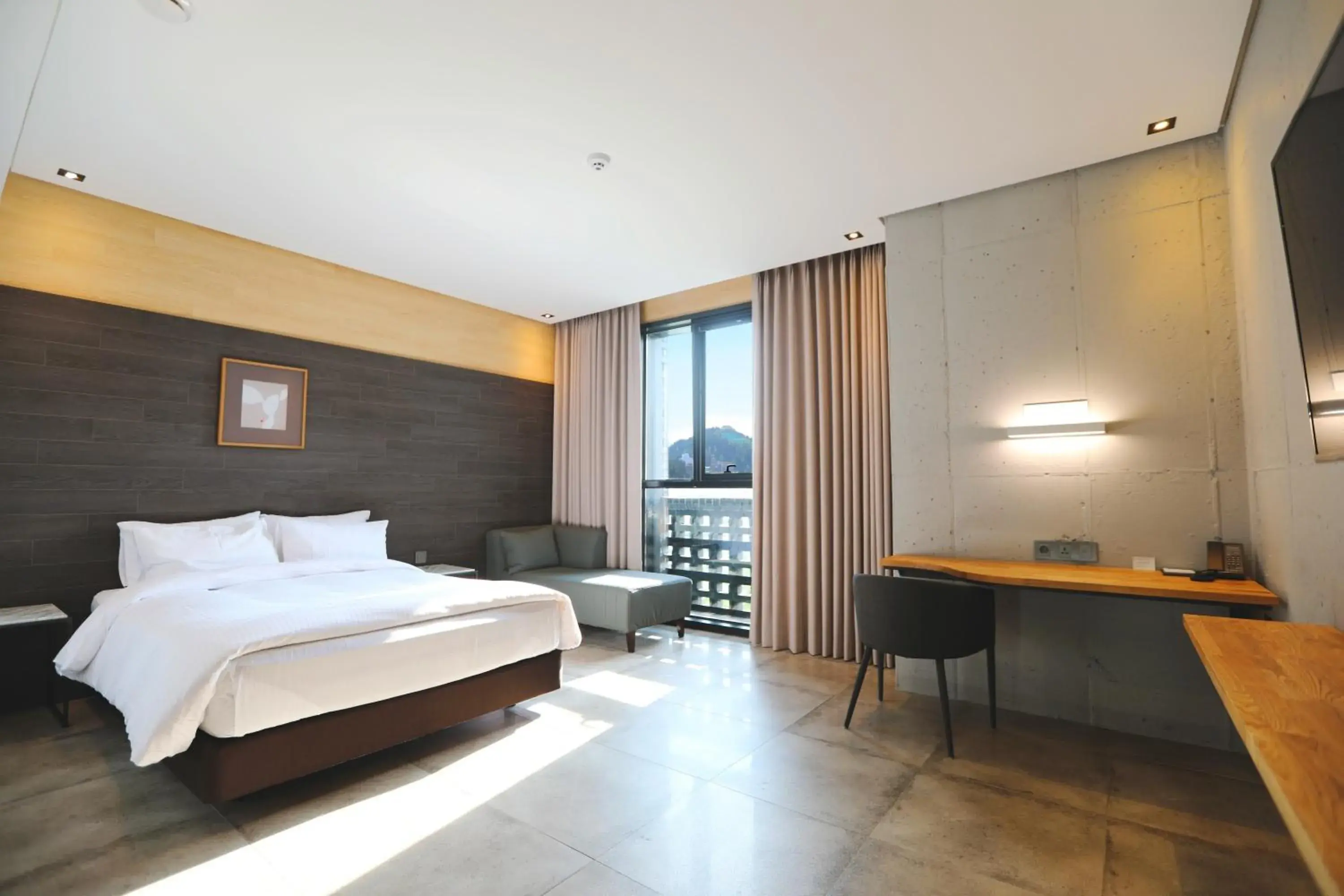 Decorative detail, Bed in The Hong C Hotel Decorative detail, Bed in The Hong C Hotel