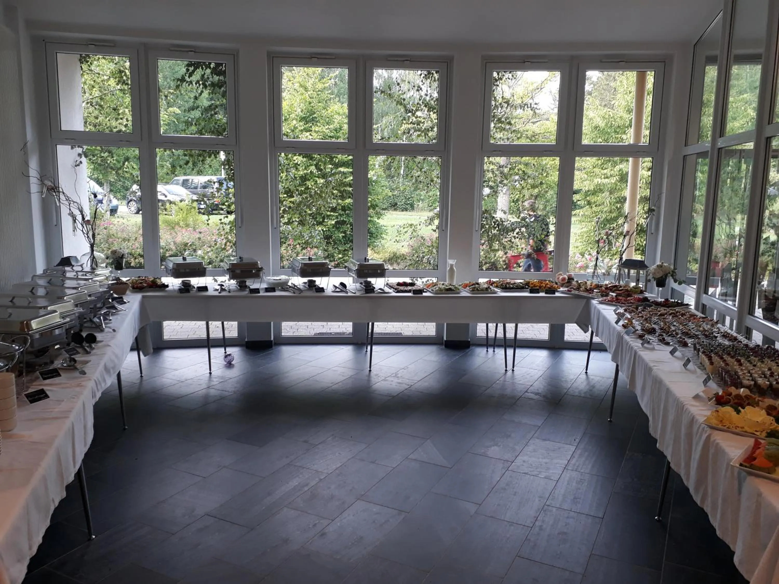 Banquet/Function facilities in Green Night Hotel